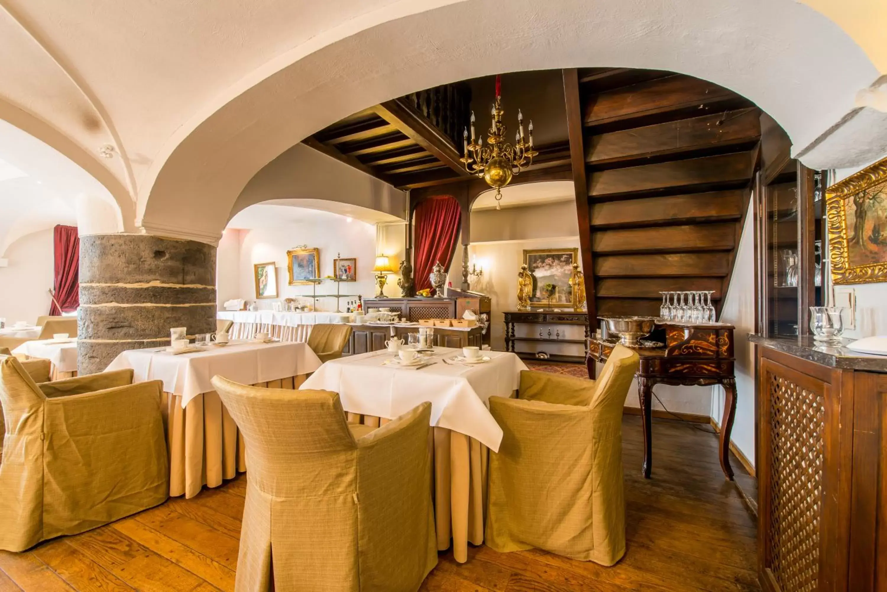 Restaurant/Places to Eat in Boutique Hotel Die Swaene