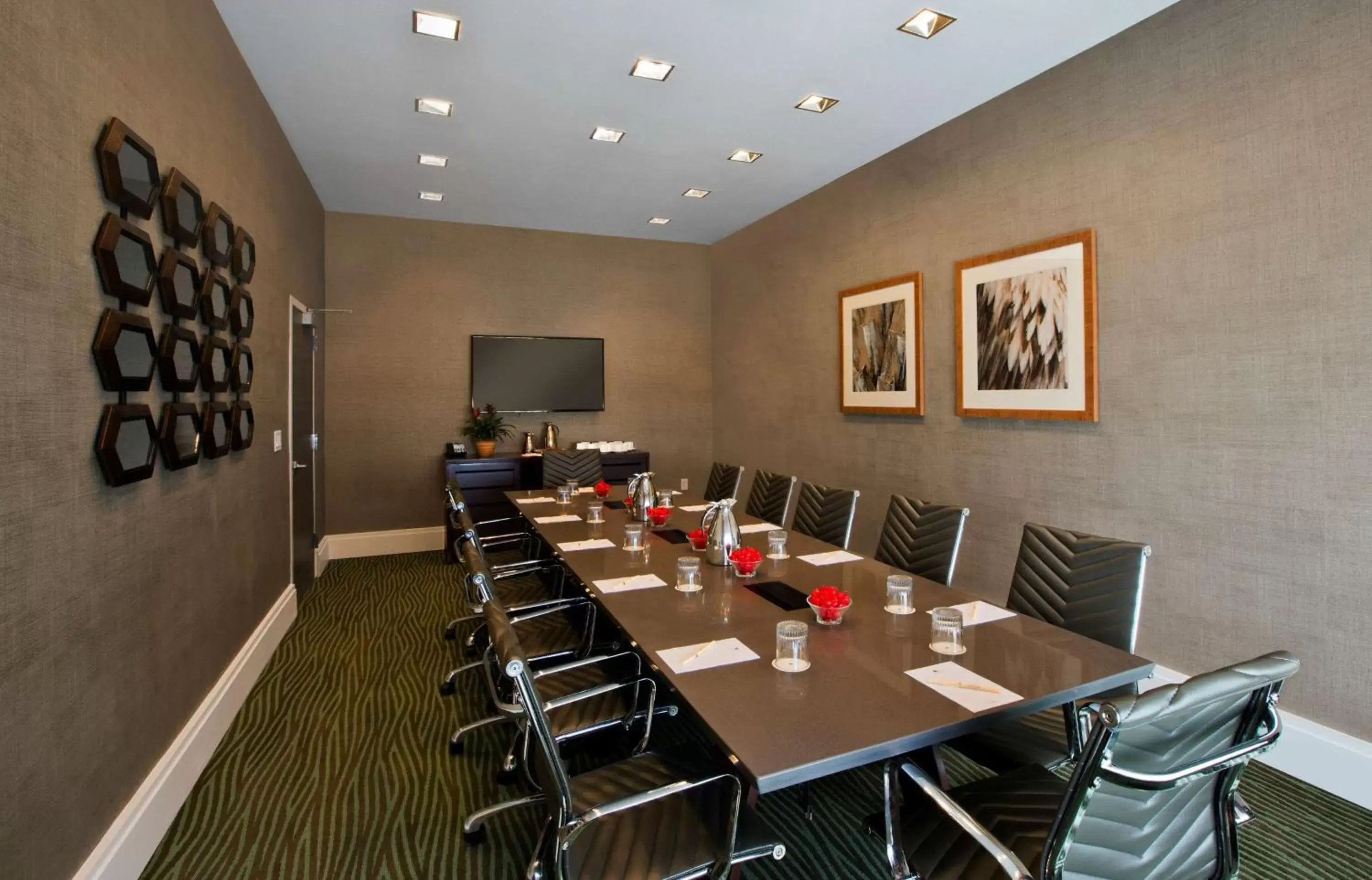 Meeting/conference room in DoubleTree by Hilton Galveston Beach