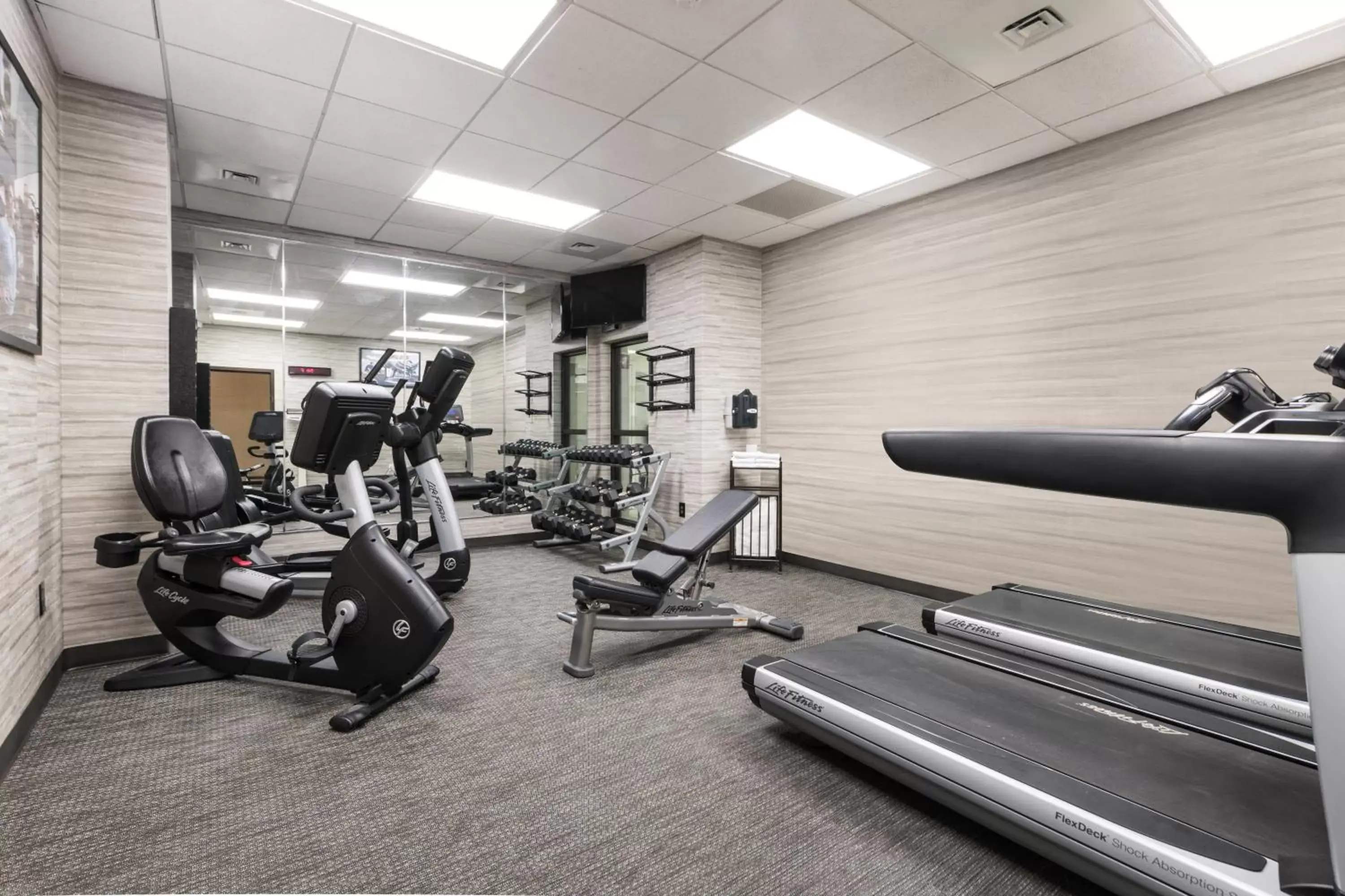 Fitness centre/facilities, Fitness Center/Facilities in Courtyard by Marriott Newark-University of Delaware