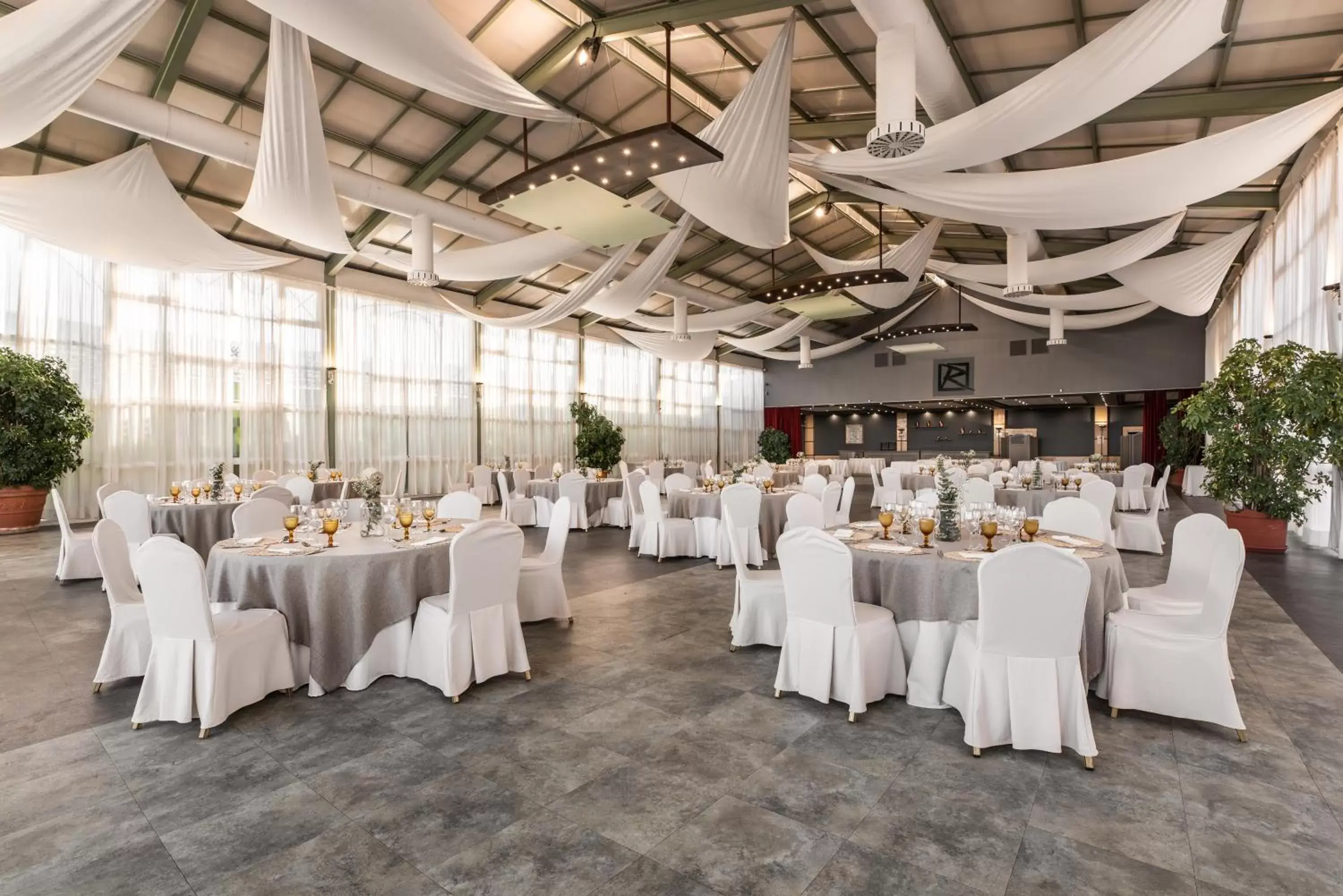 Banquet/Function facilities, Banquet Facilities in Hotel Rio Badajoz