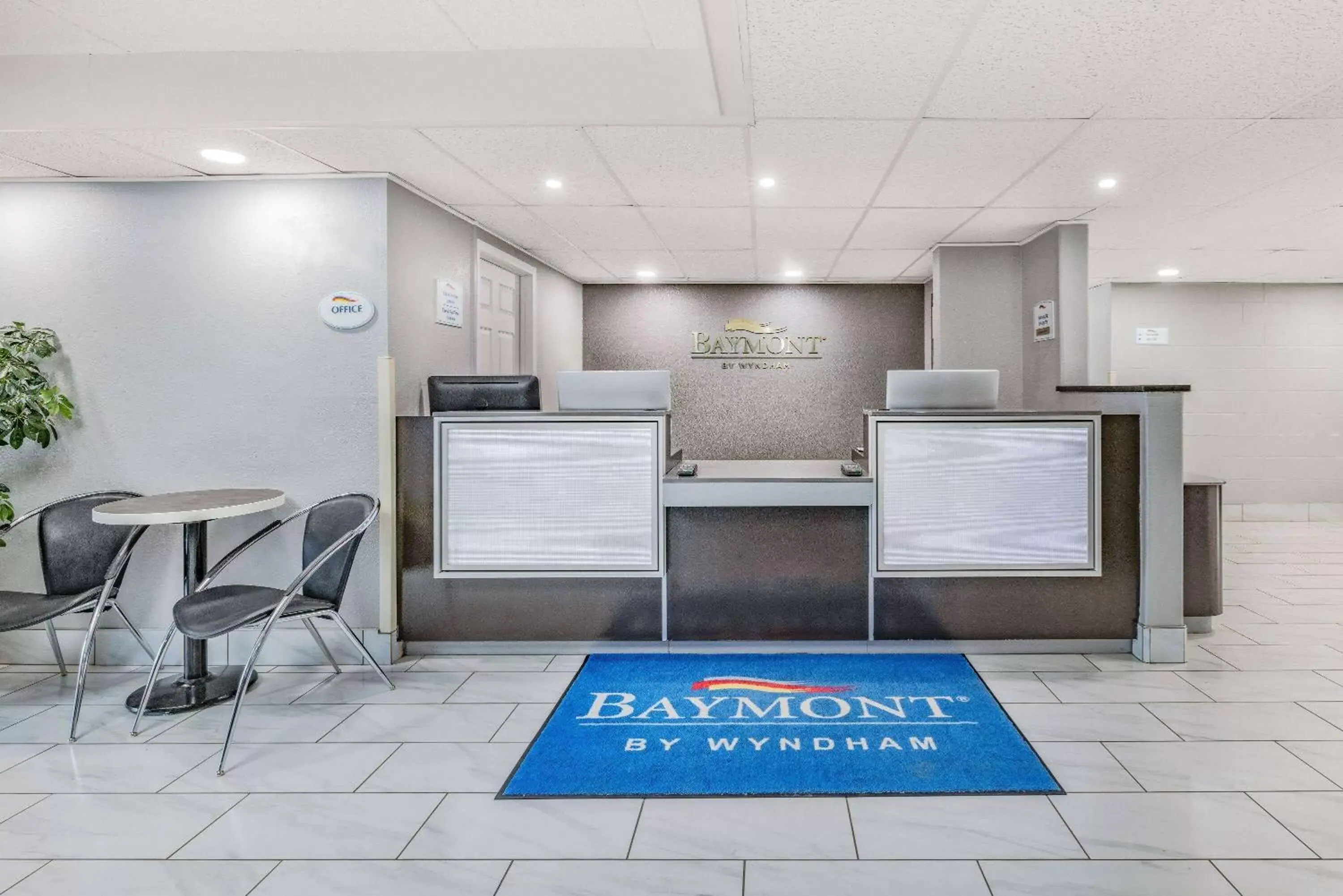 Lobby or reception in Baymont by Wyndham Gillette