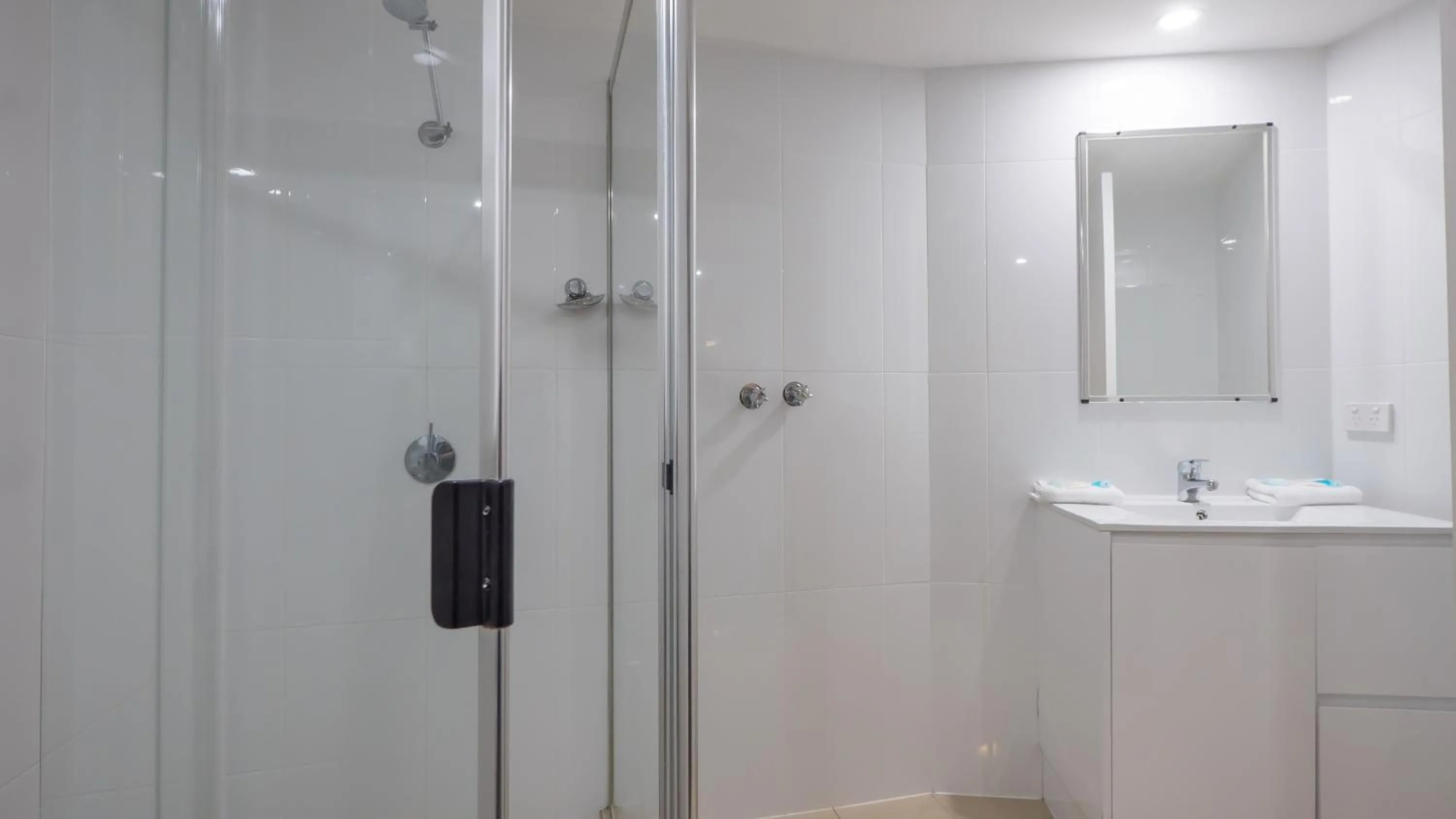 Broadbeach Savannah Resort