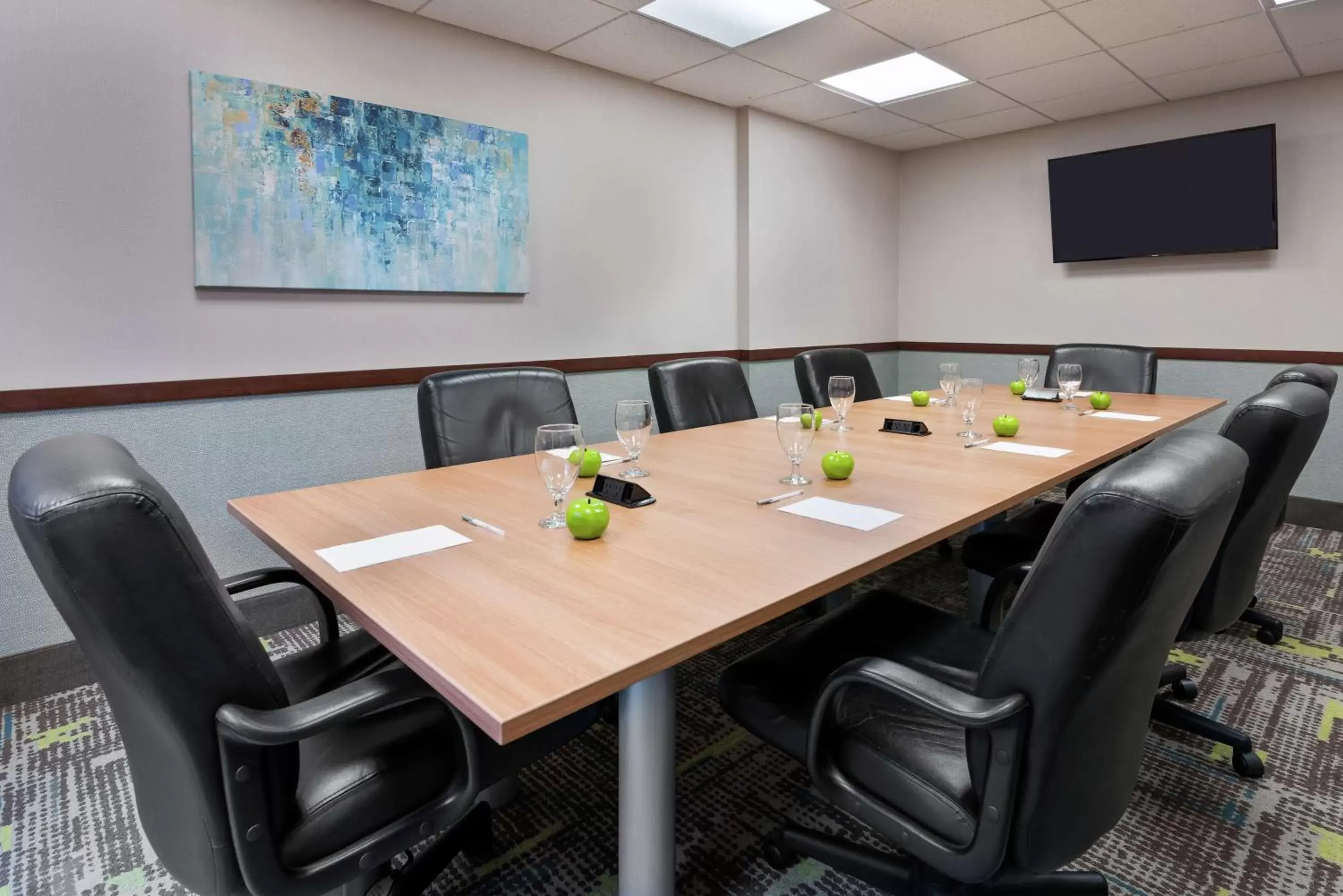 Meeting/conference room in Hampton Inn South Plainfield-Piscataway