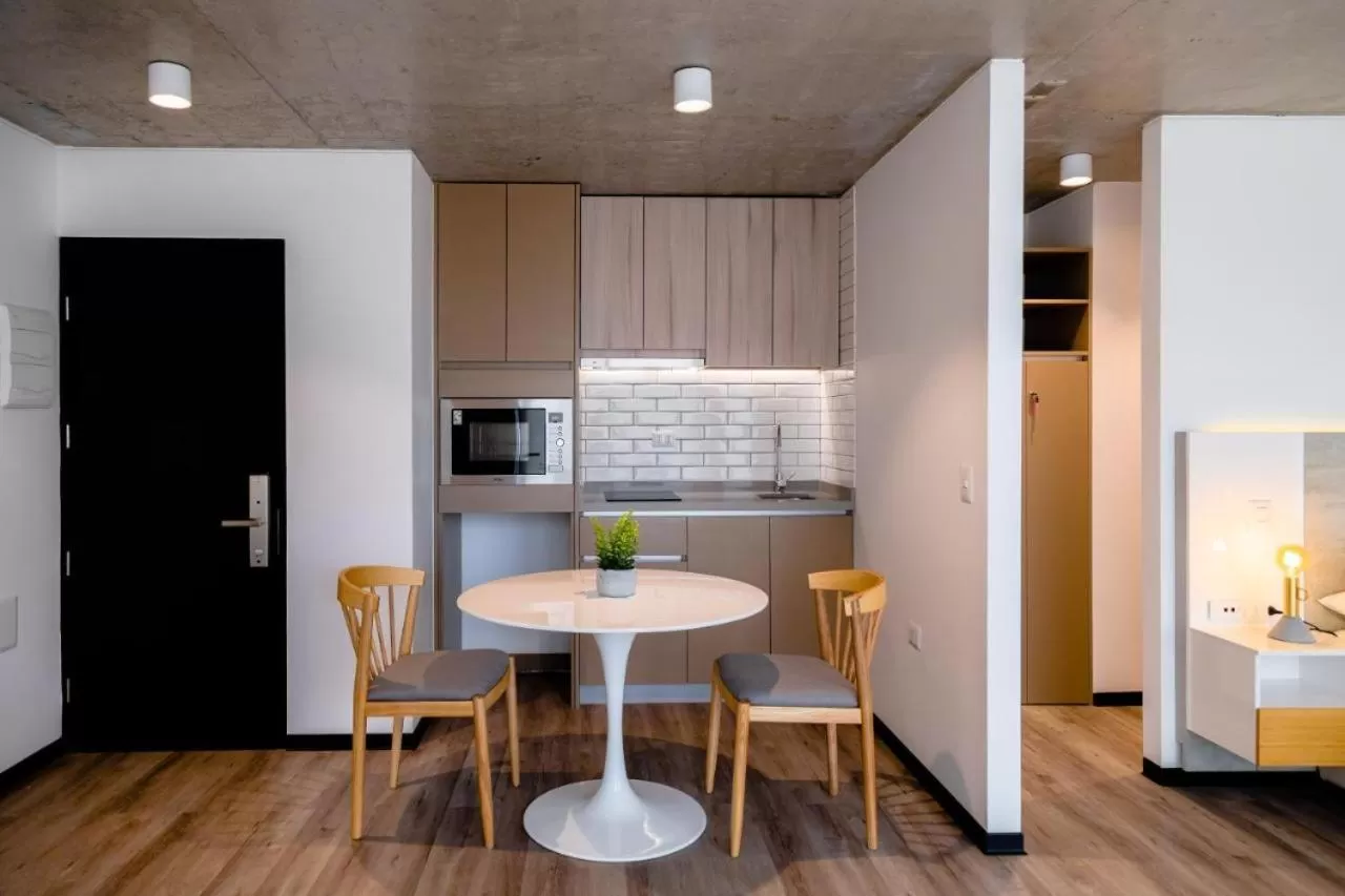 Kitchen/Kitchenette in Prime Suites