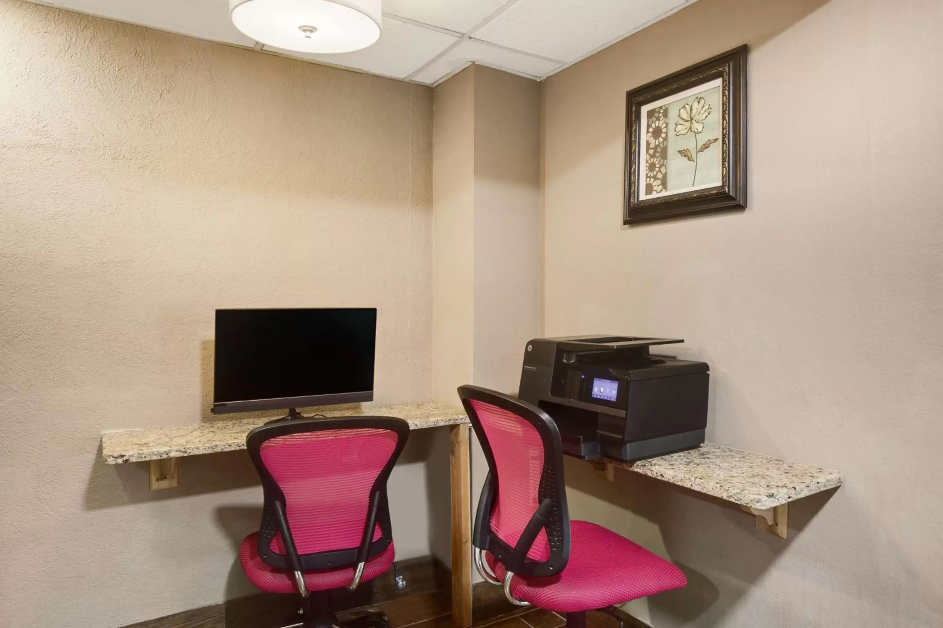 Business facilities in Best Western Waukesha Grand