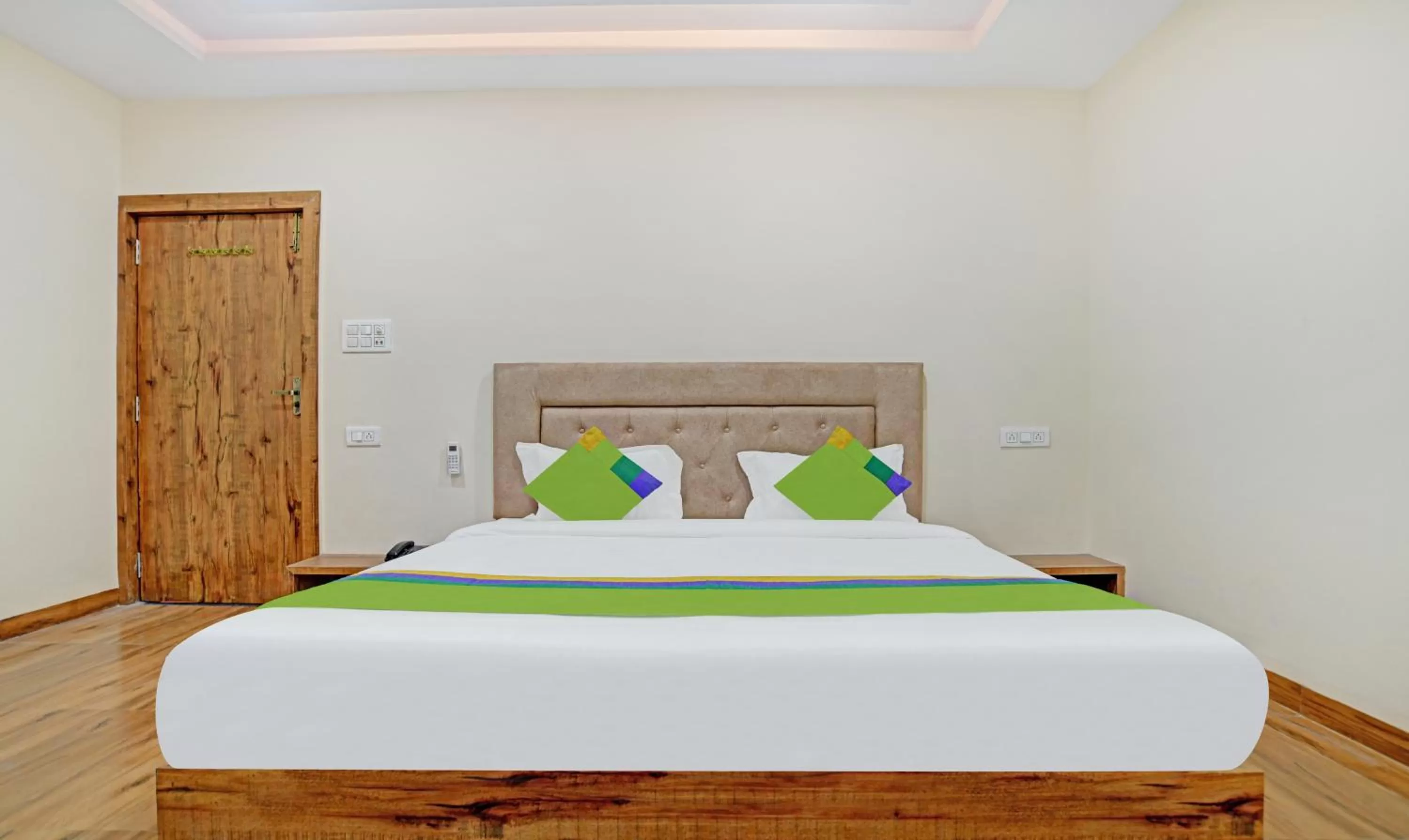 Bedroom, Bed in Treebo Nirvana Elite