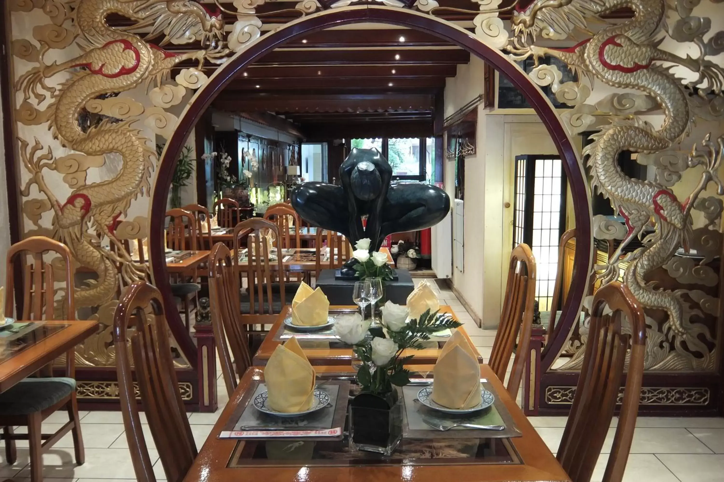 Decorative detail, Restaurant/Places to Eat in Hôtel-Restaurant du Soleil Levant