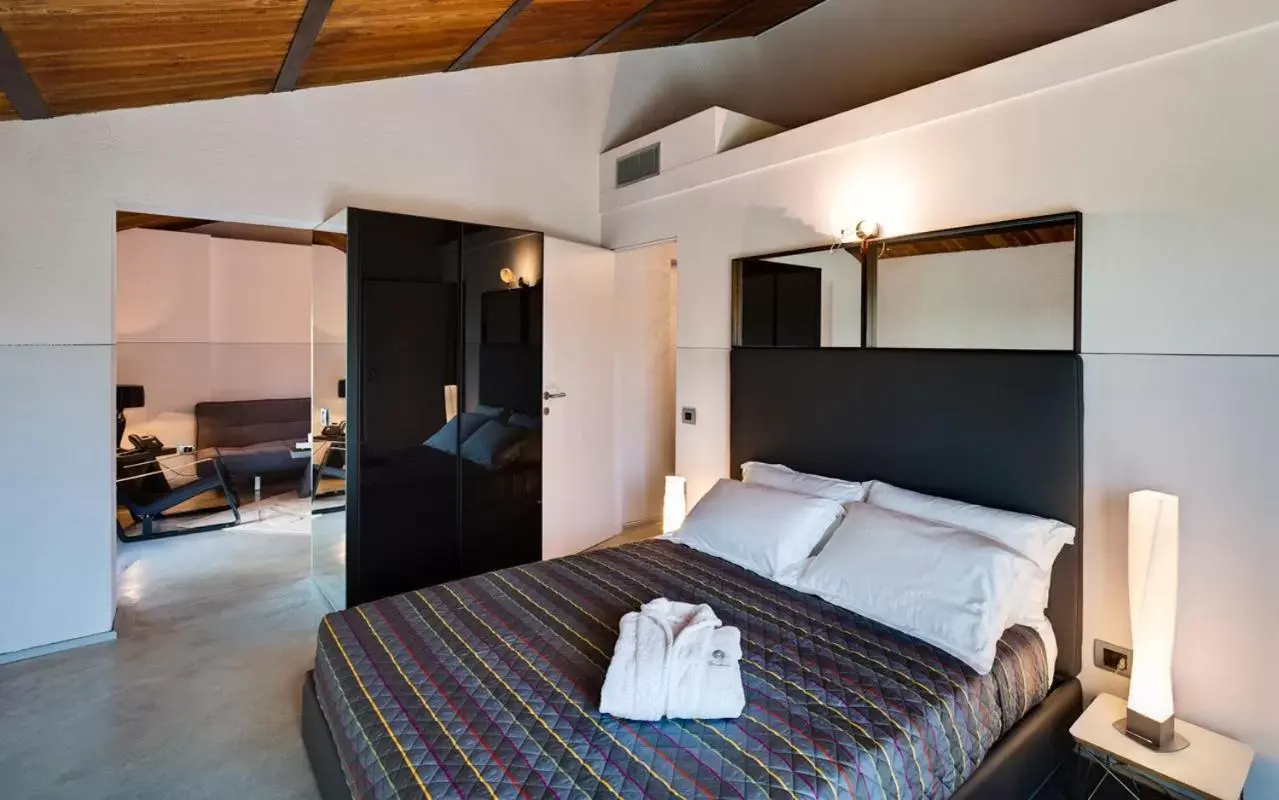 Bed in Il Tesoro Living Resort