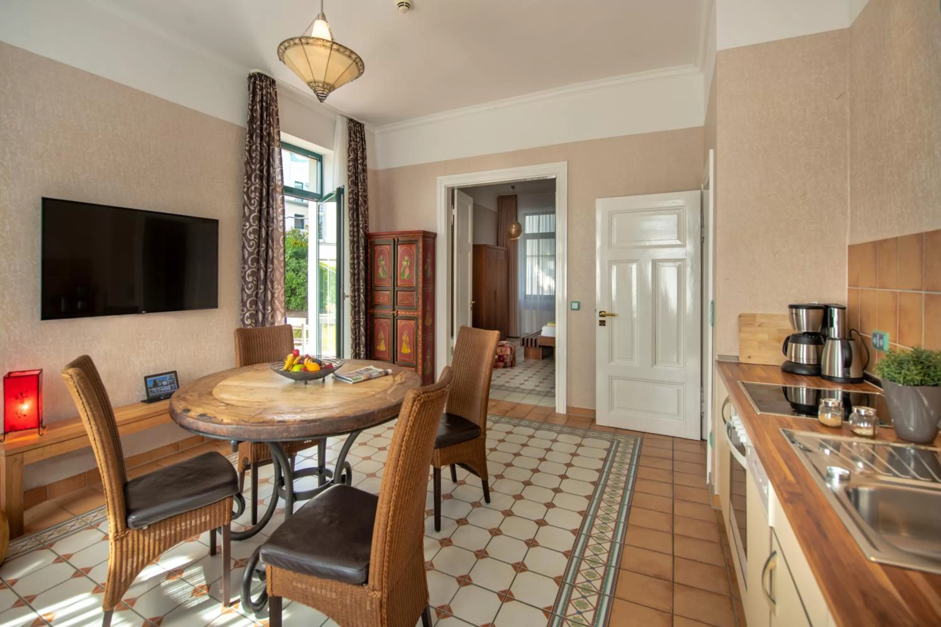 Kitchen or kitchenette in Recknitztal-Hotel Marlow