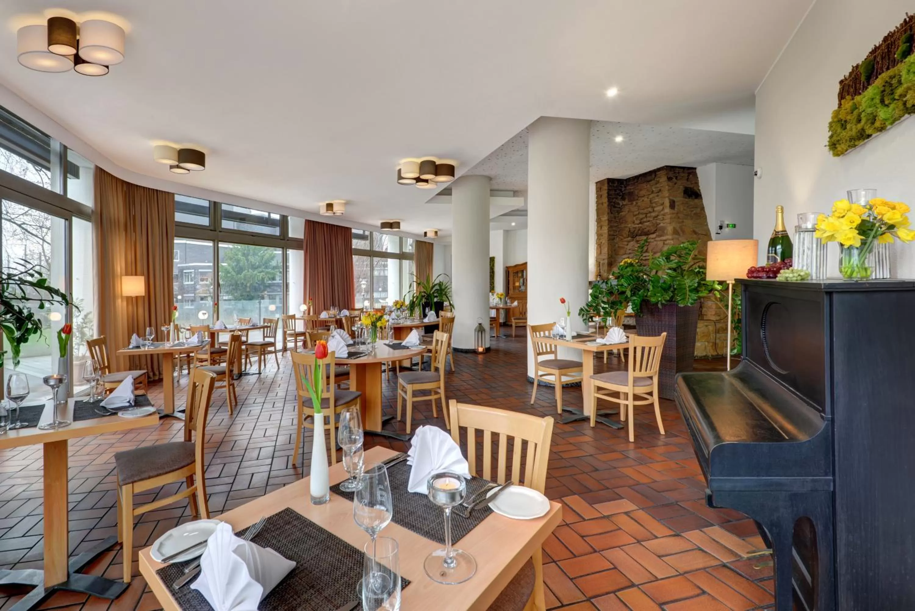 Restaurant/places to eat in Ringhotel Parkhotel Witten