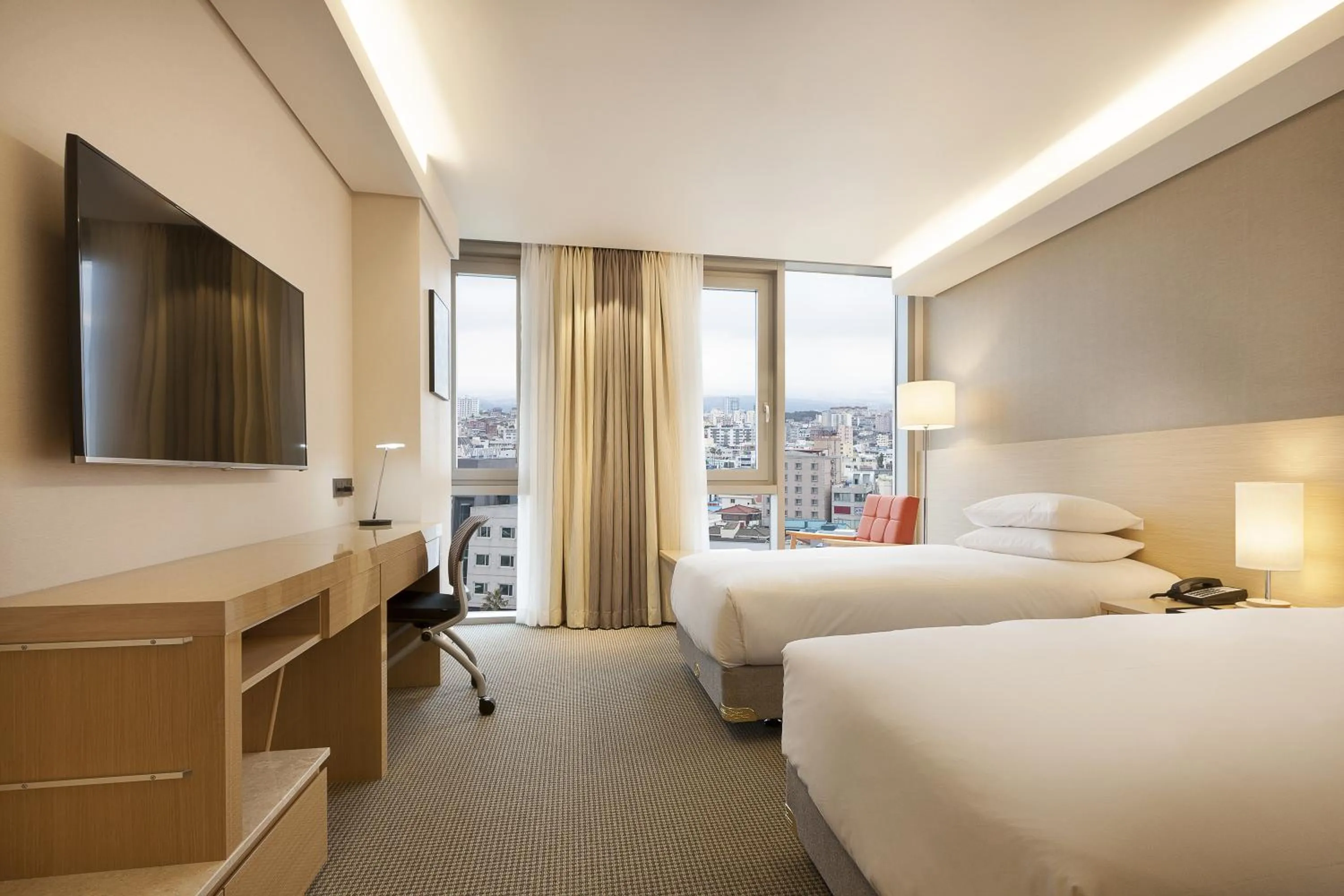 Street view, Bed in Hotel Regent Marine The Blue