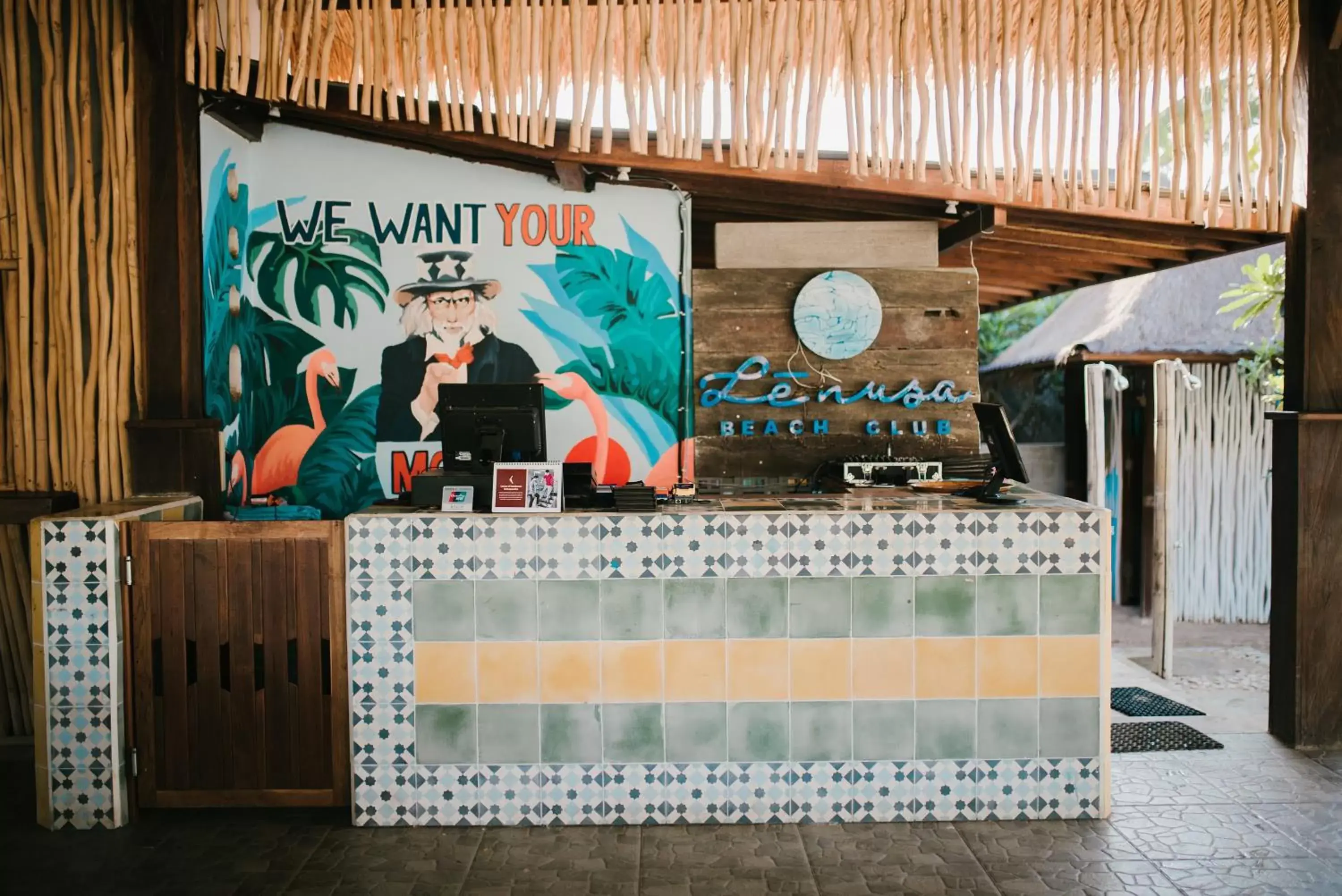 Lounge or bar in Le Nusa Beach Club