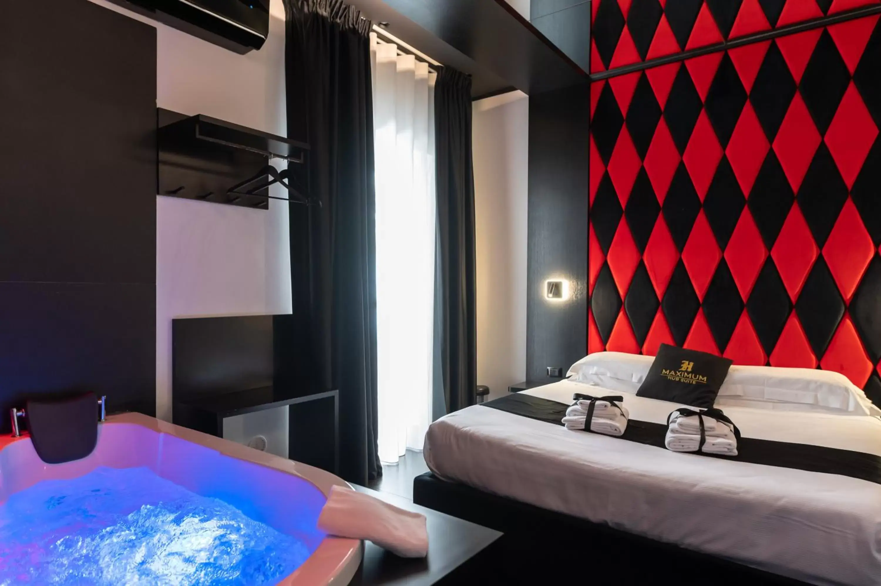Bed in Maximum hub suite&spa