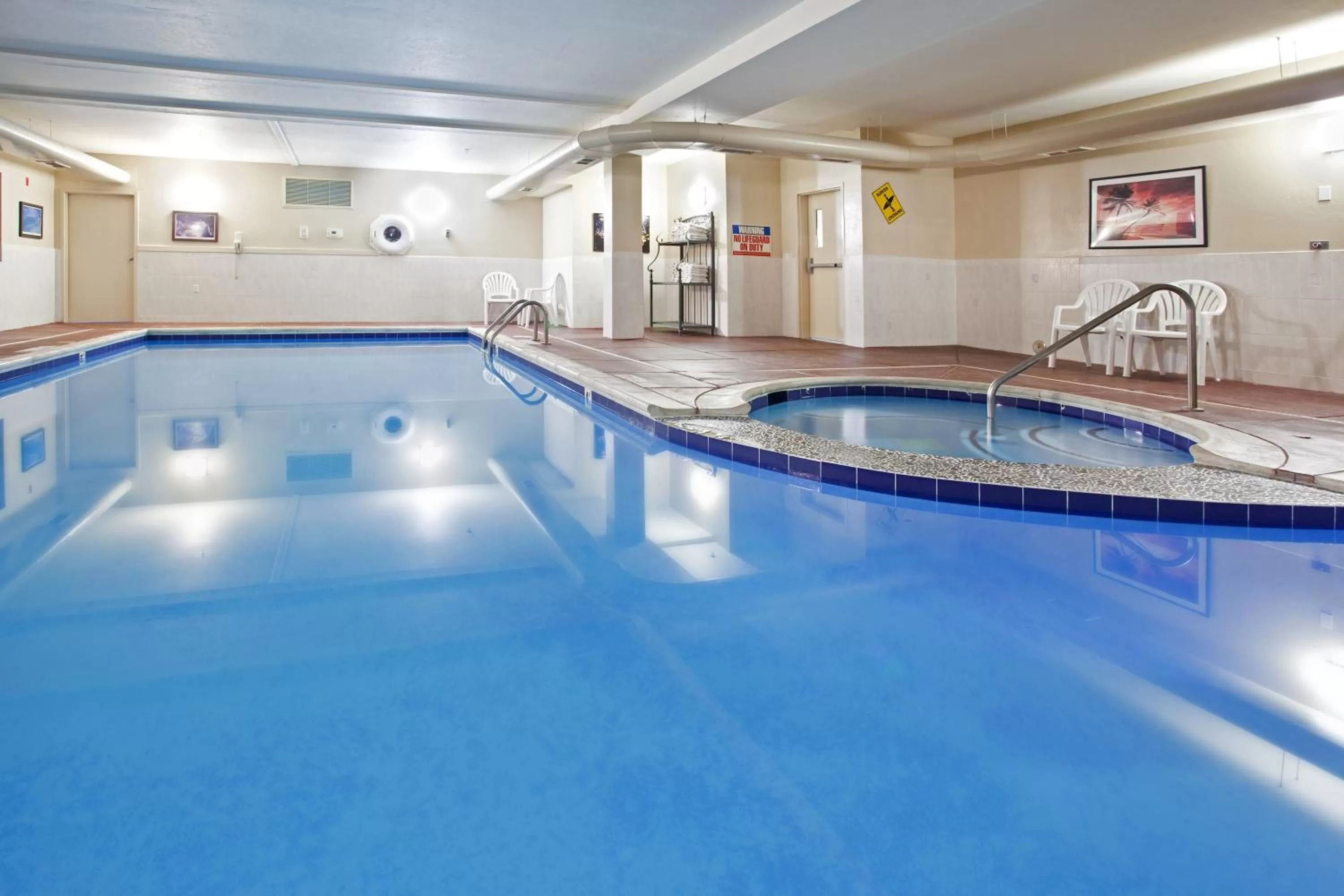 Swimming pool in First Choice Inn at the Swell