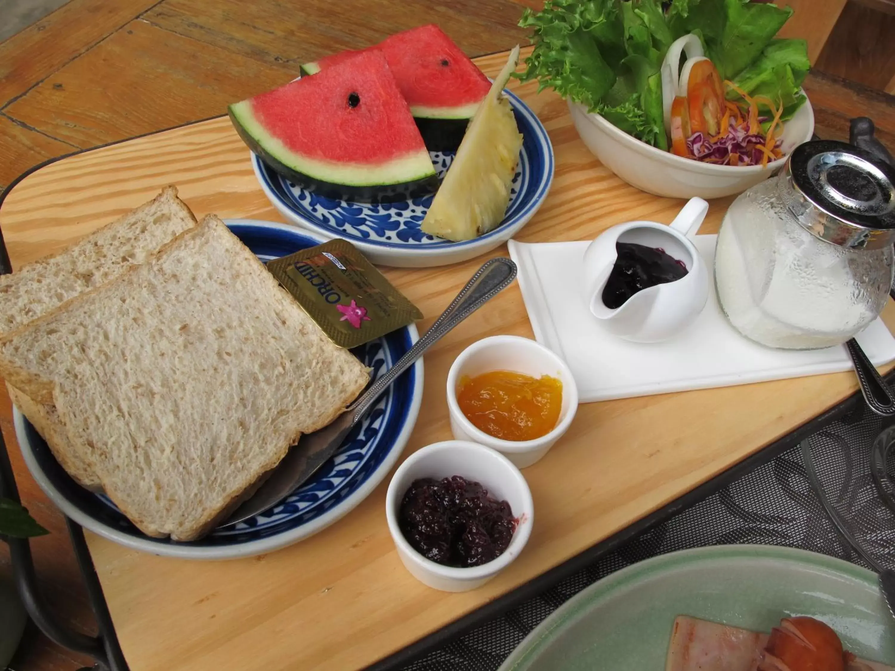 Breakfast in Tharaburi Resort Breakfast in Tharaburi Resort