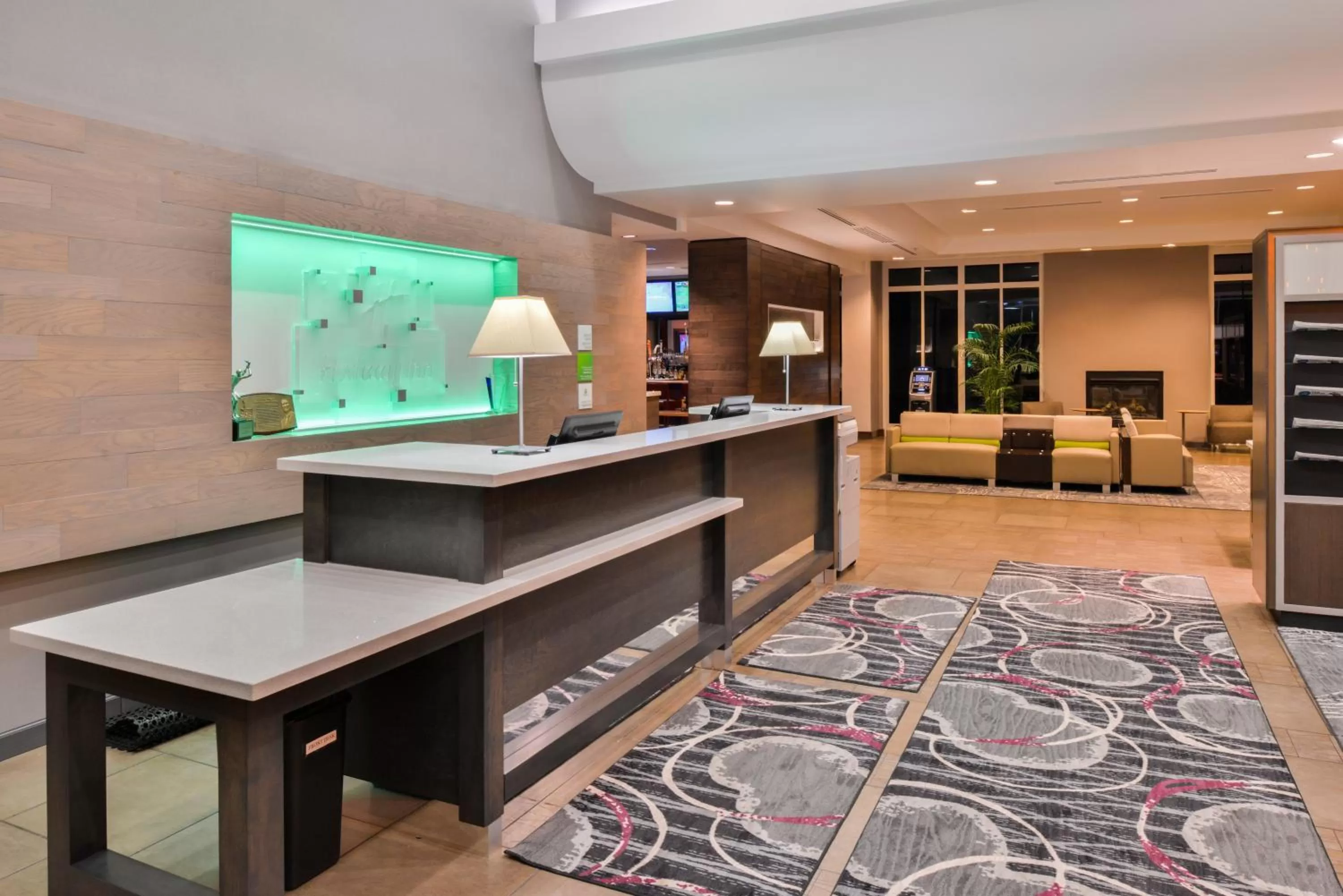 Property building in Holiday Inn Kansas City Airport by IHG