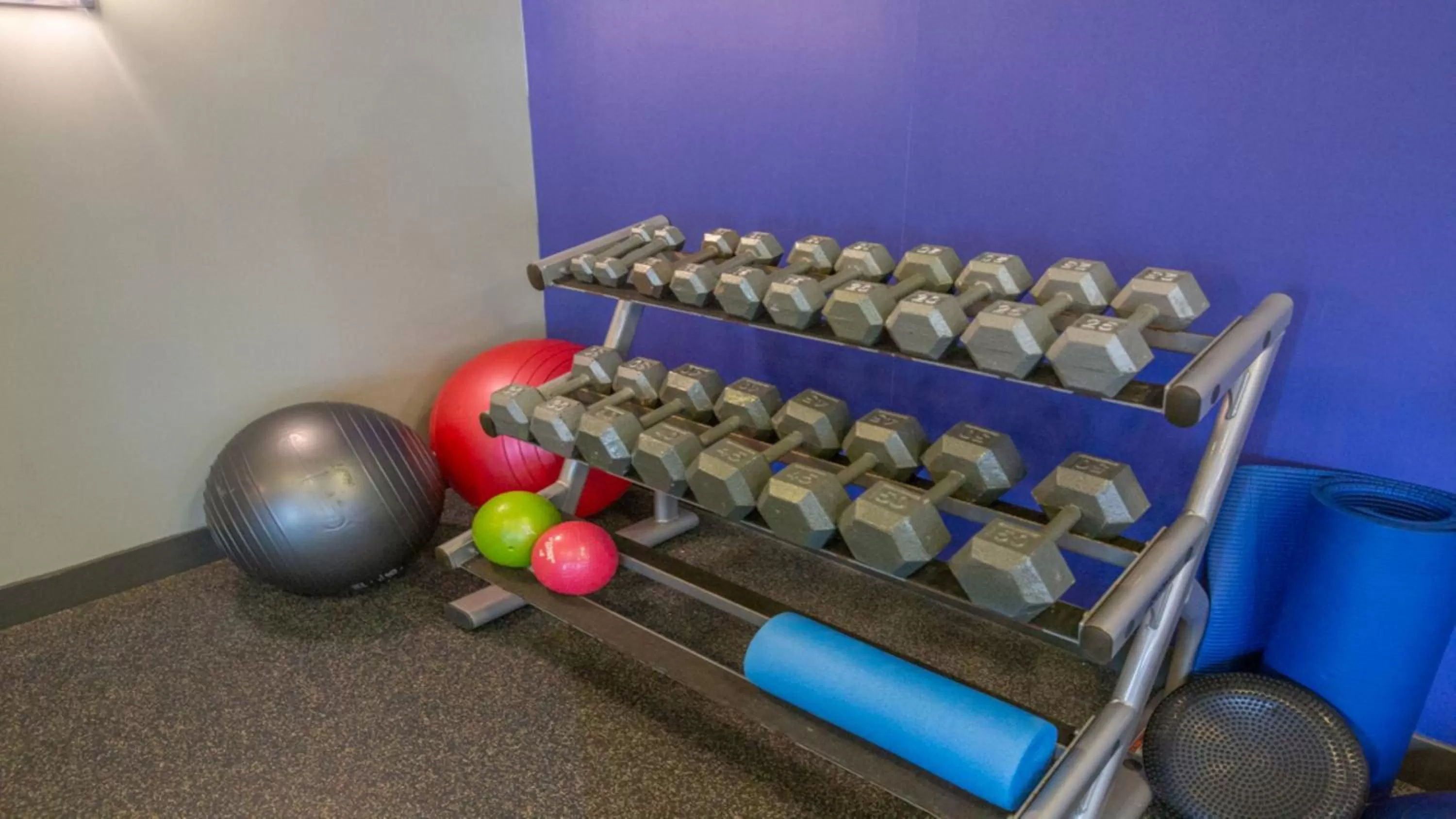 Fitness centre/facilities in Holiday Inn Express Columbus Airport Easton