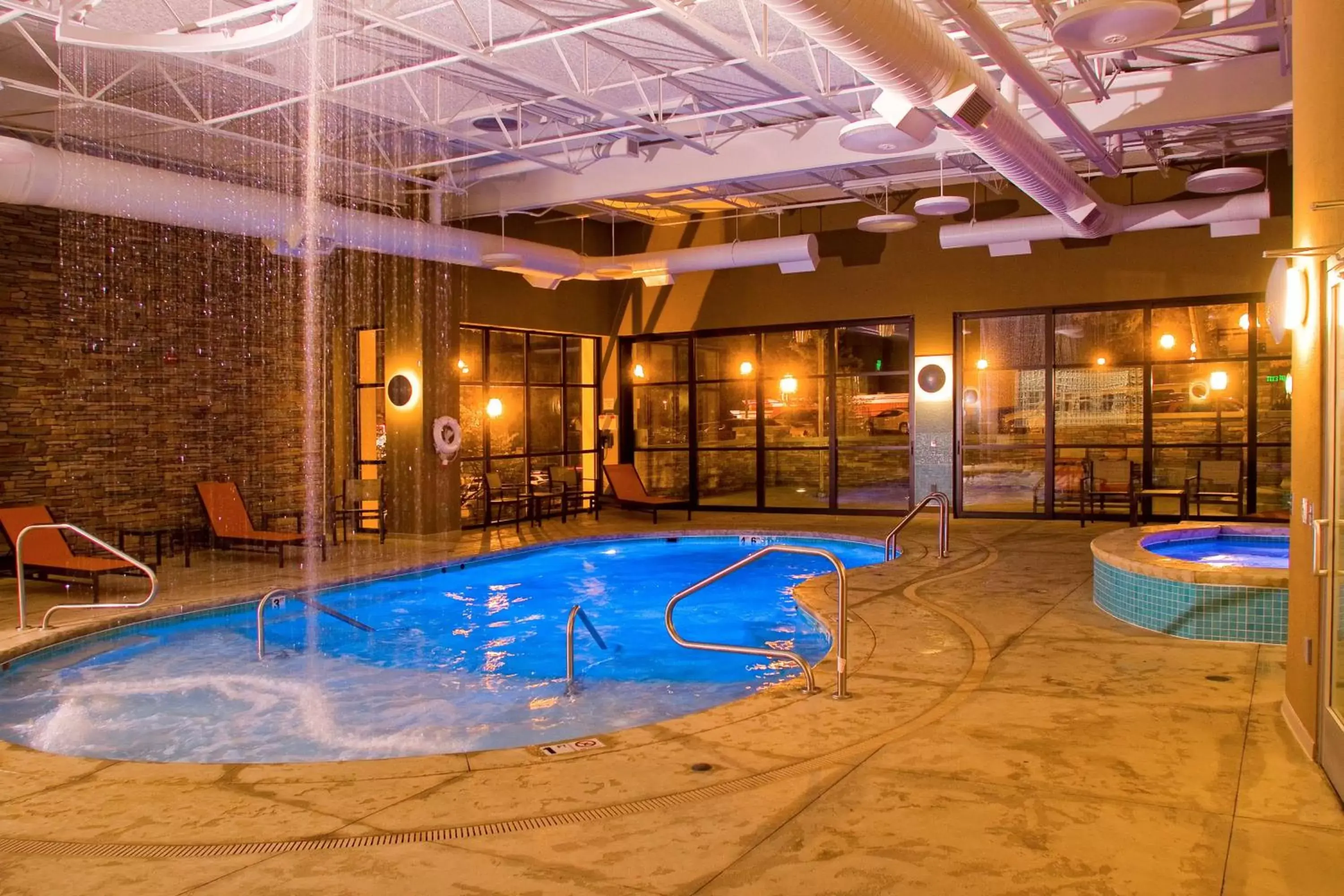 Pool view, Swimming Pool in Hampton Inn Wheeling