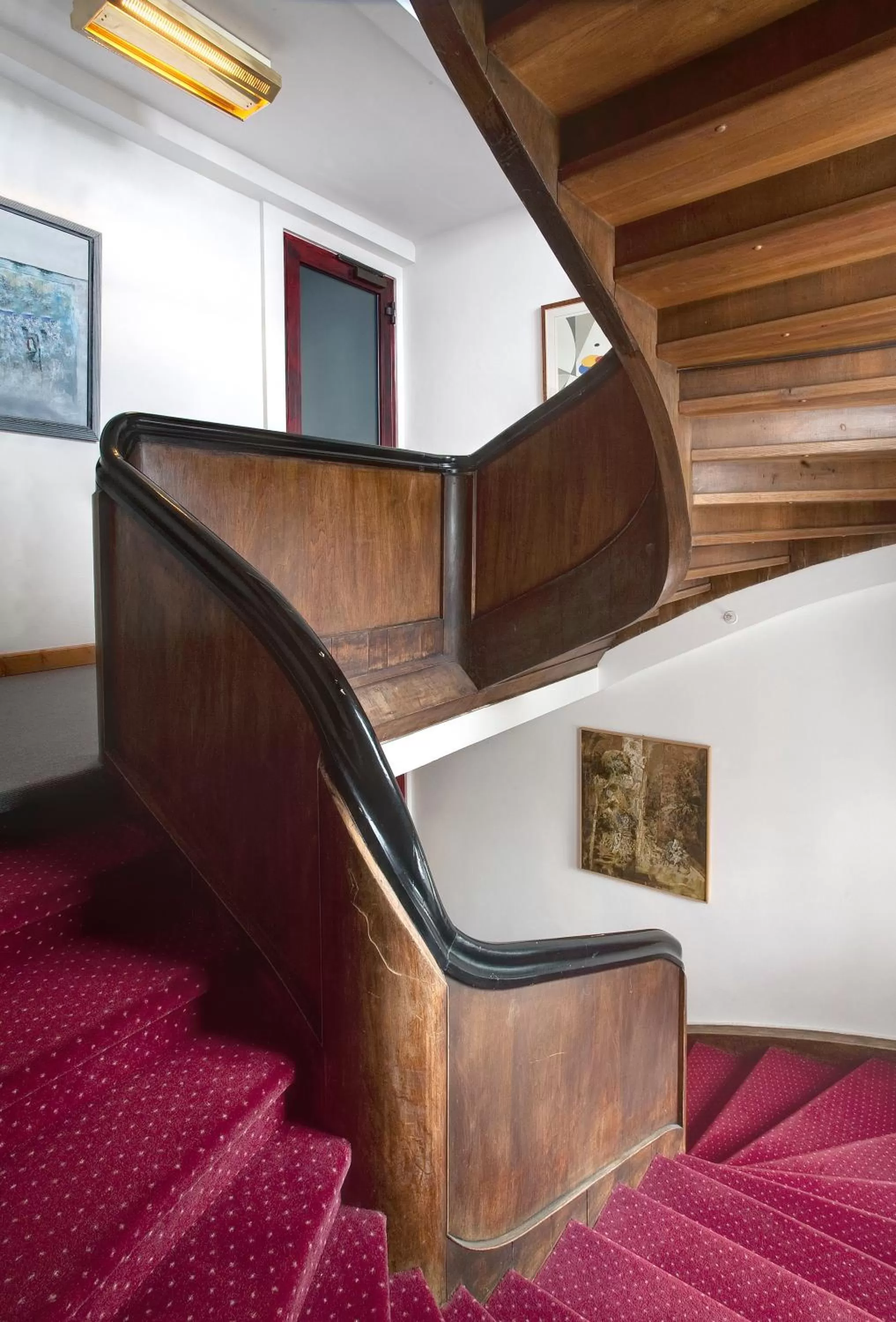 Decorative detail in Hotel Cortina