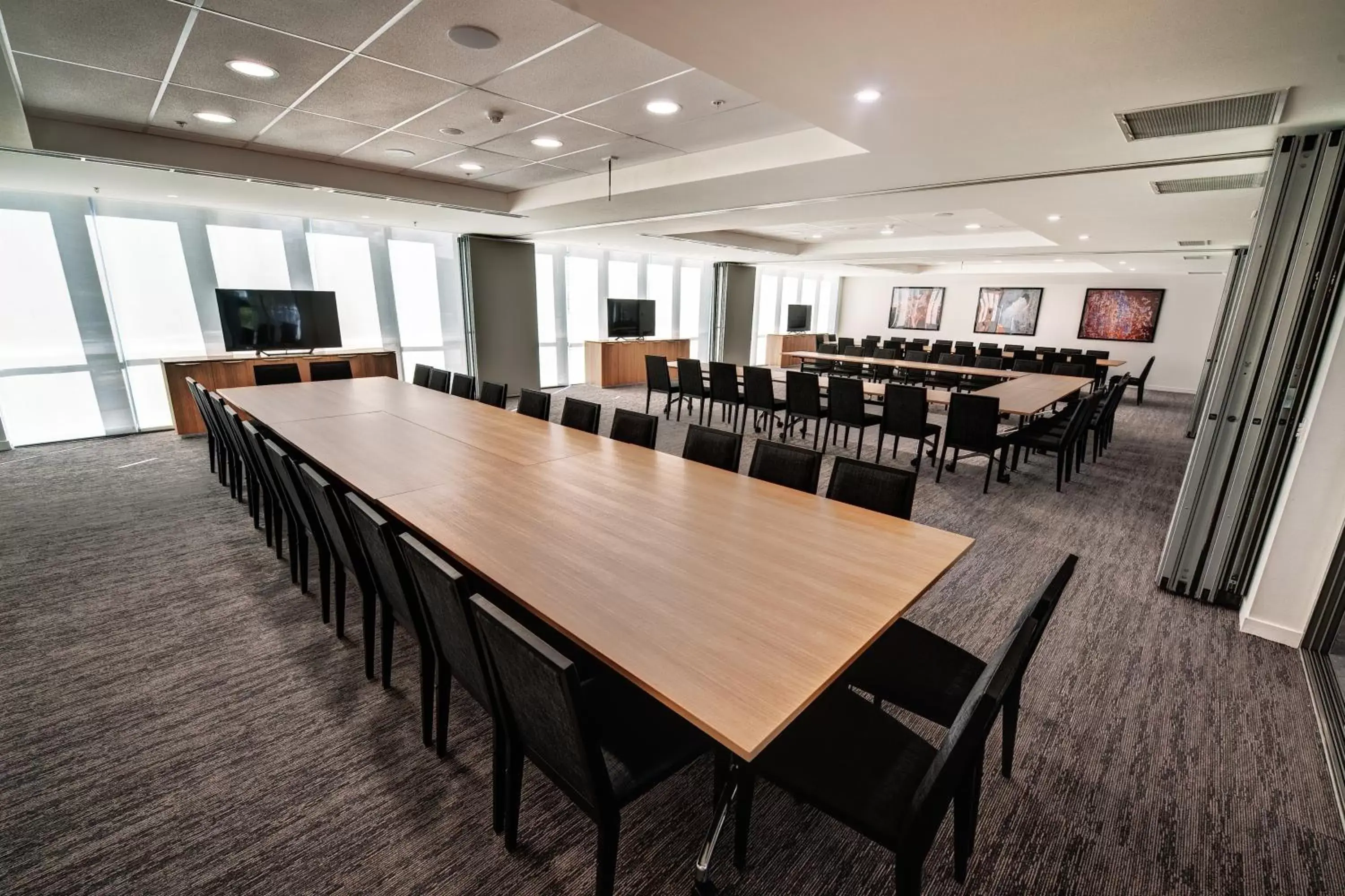 Meeting/conference room in Belise Apartments