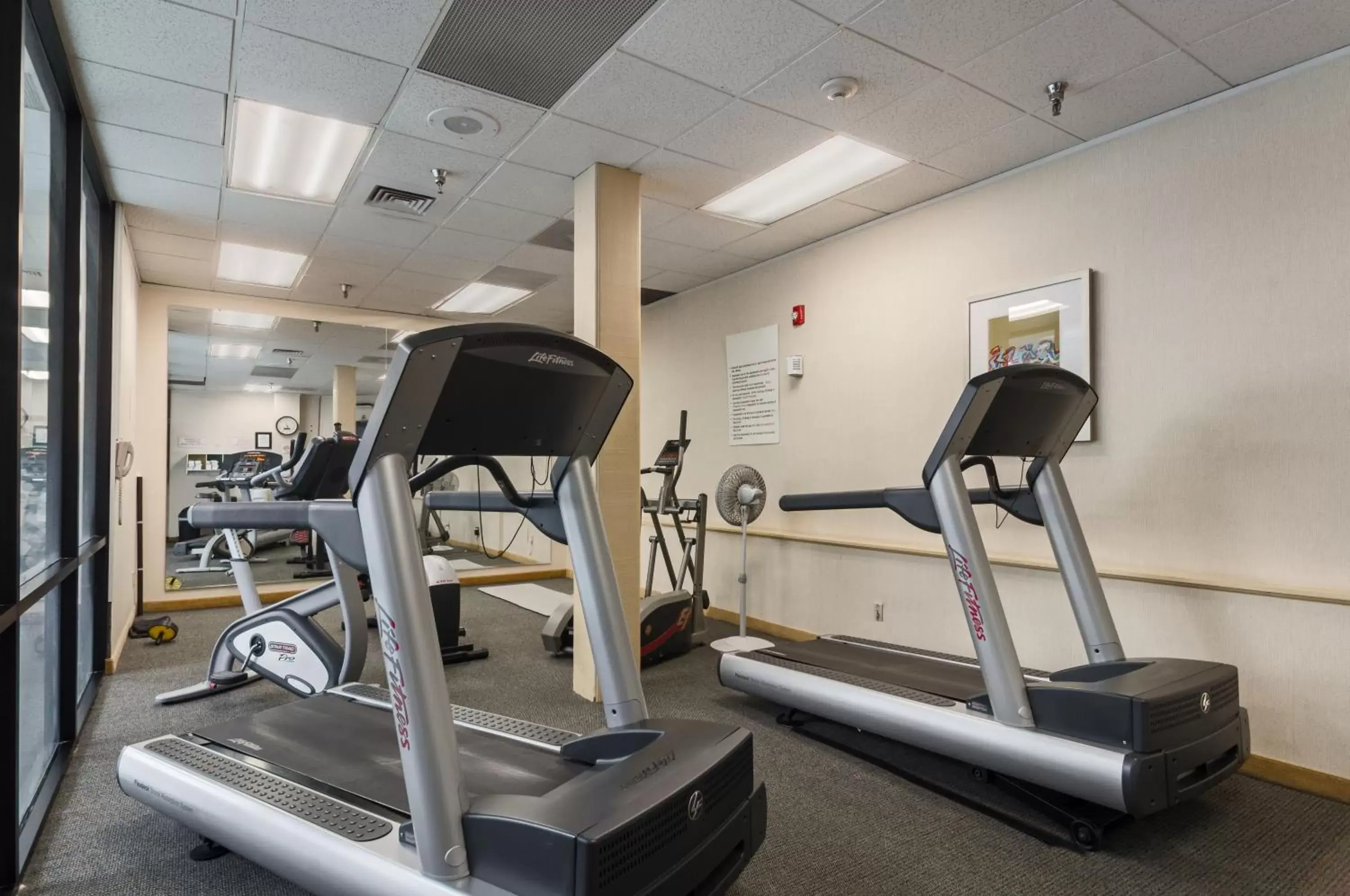 Fitness centre/facilities, Fitness Center/Facilities in Red Lion Hotel Cheyenne