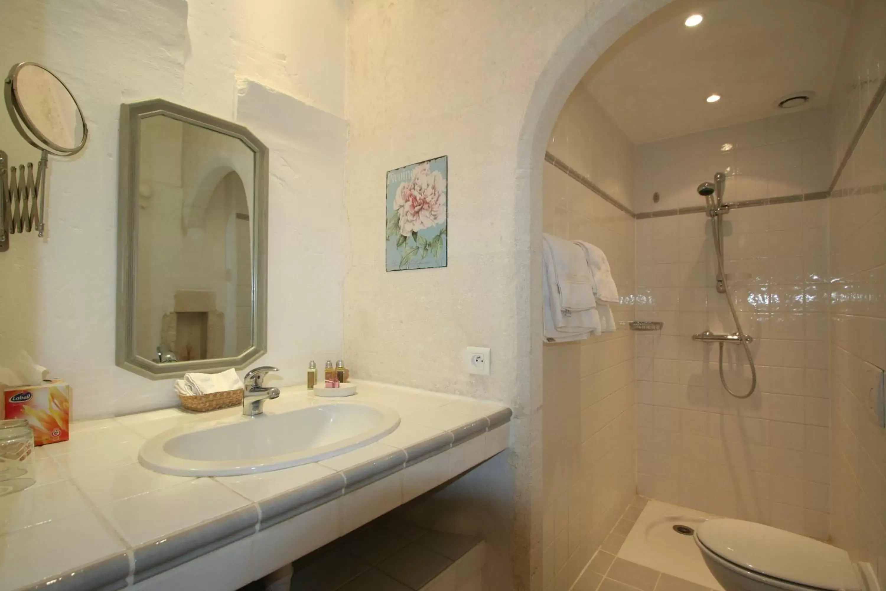Bathroom in Mas des Tourterelles