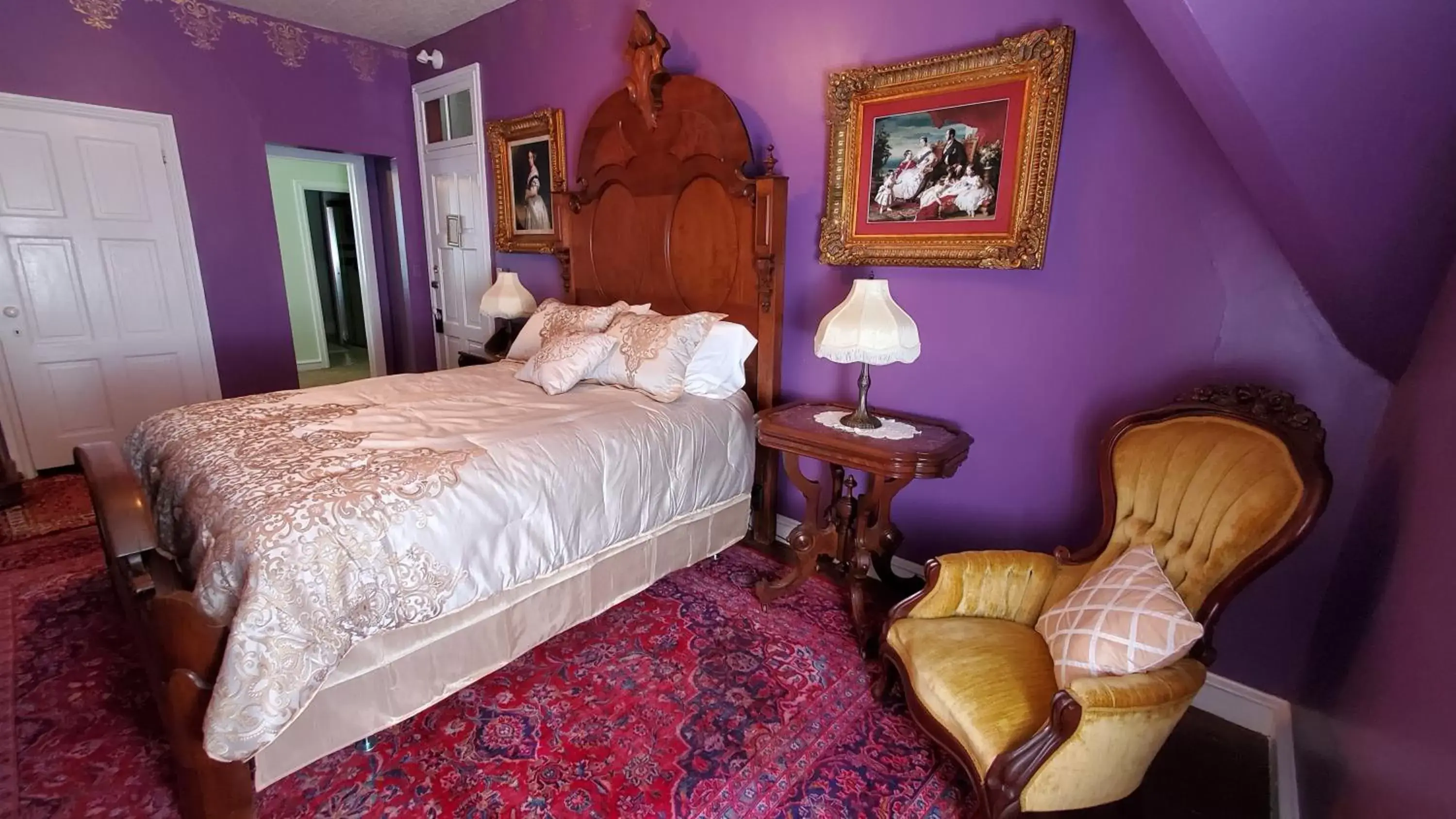 Bedroom, Bed in Gifford-Risley House Bed and Breakfast