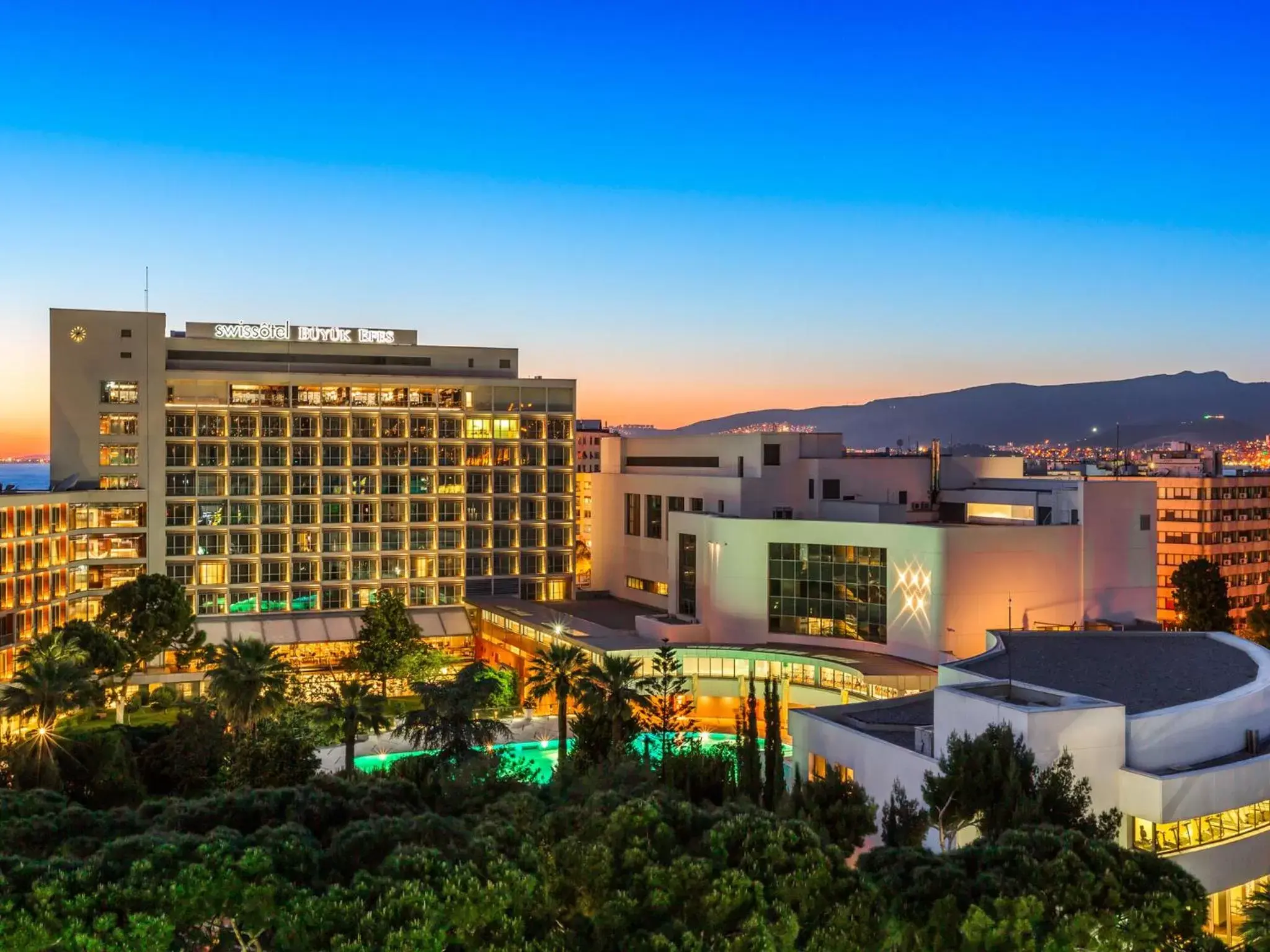 Sunset, Property Building in Swissotel Buyuk Efes Izmir