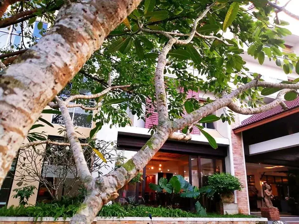 Property building in Nana Buri Hotel Property building in Nana Buri Hotel