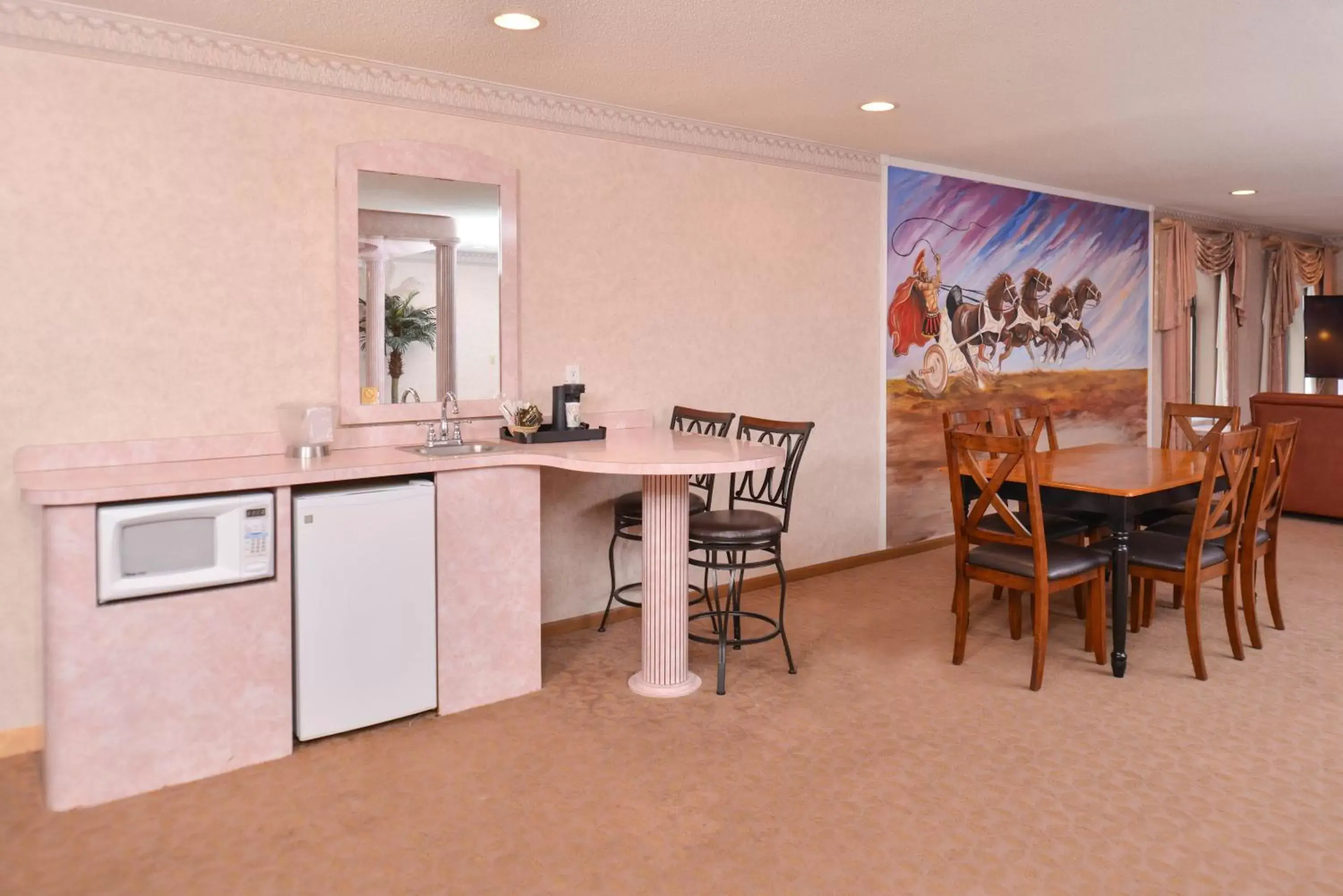 Coffee/tea facilities, Dining Area in Atlantis Family Waterpark Hotel