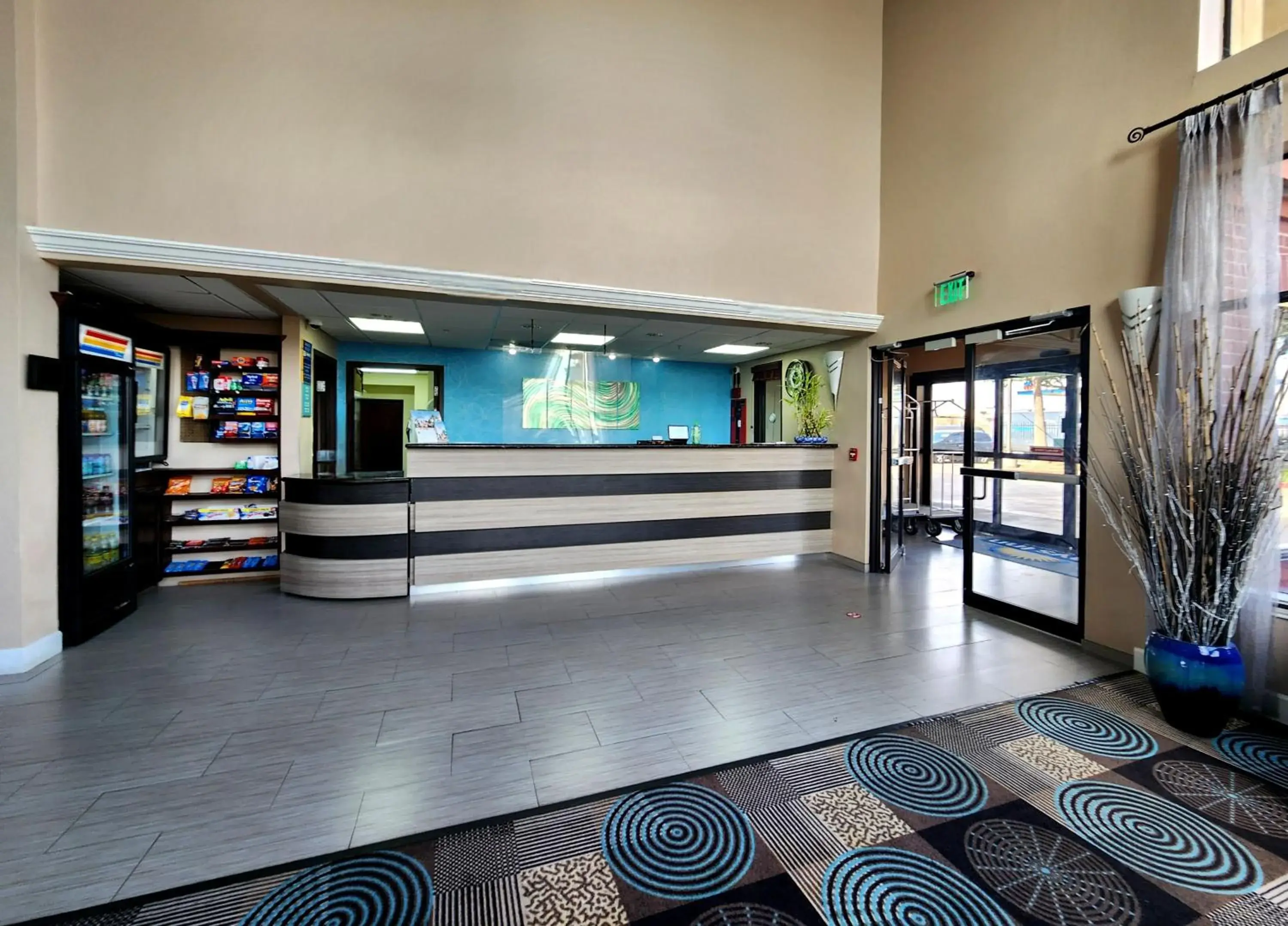 Lobby or reception, Lobby/Reception in Days Inn & Suites by Wyndham Sam Houston Tollway