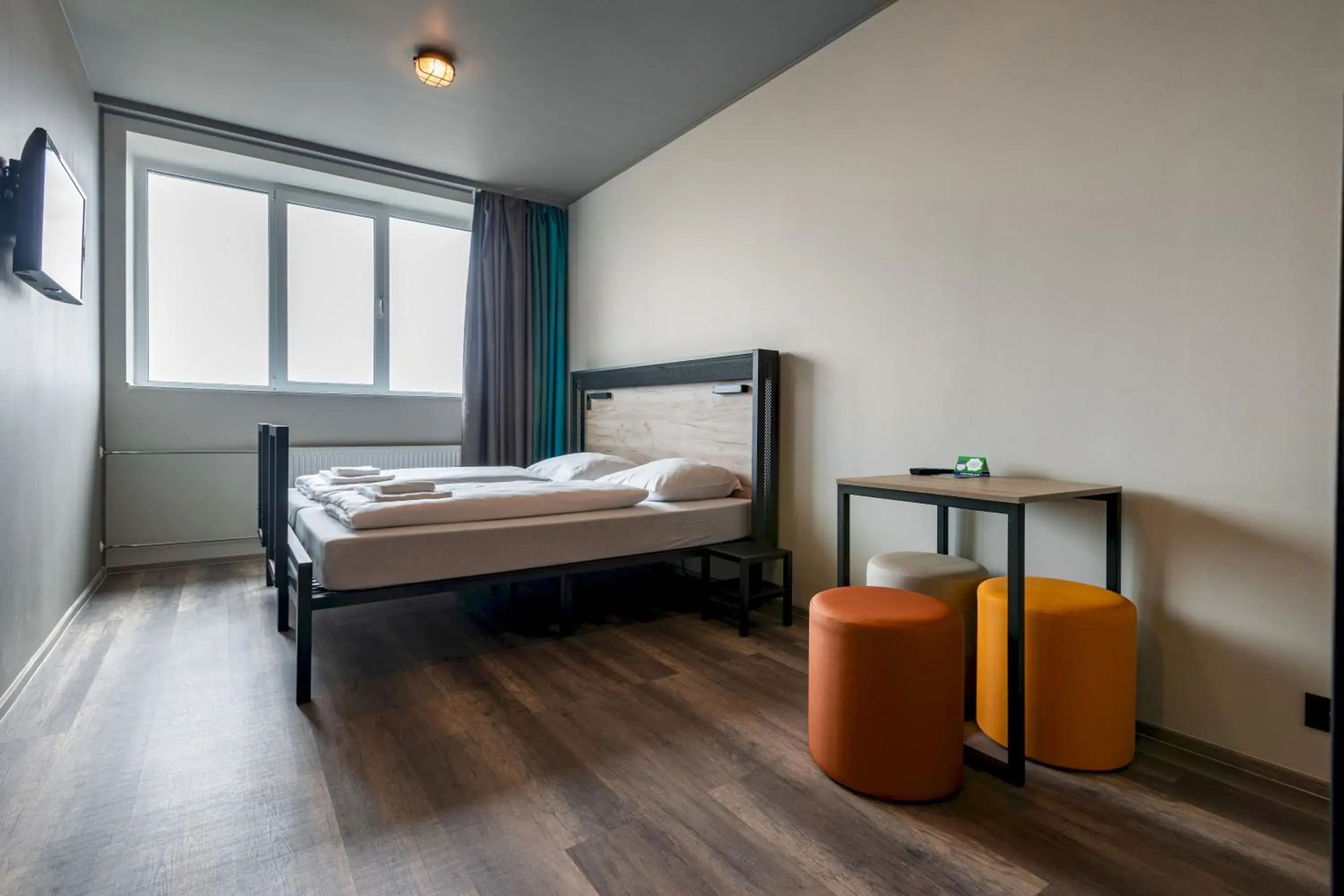 Photo of the whole room, Bed in a&o Copenhagen Sydhavn