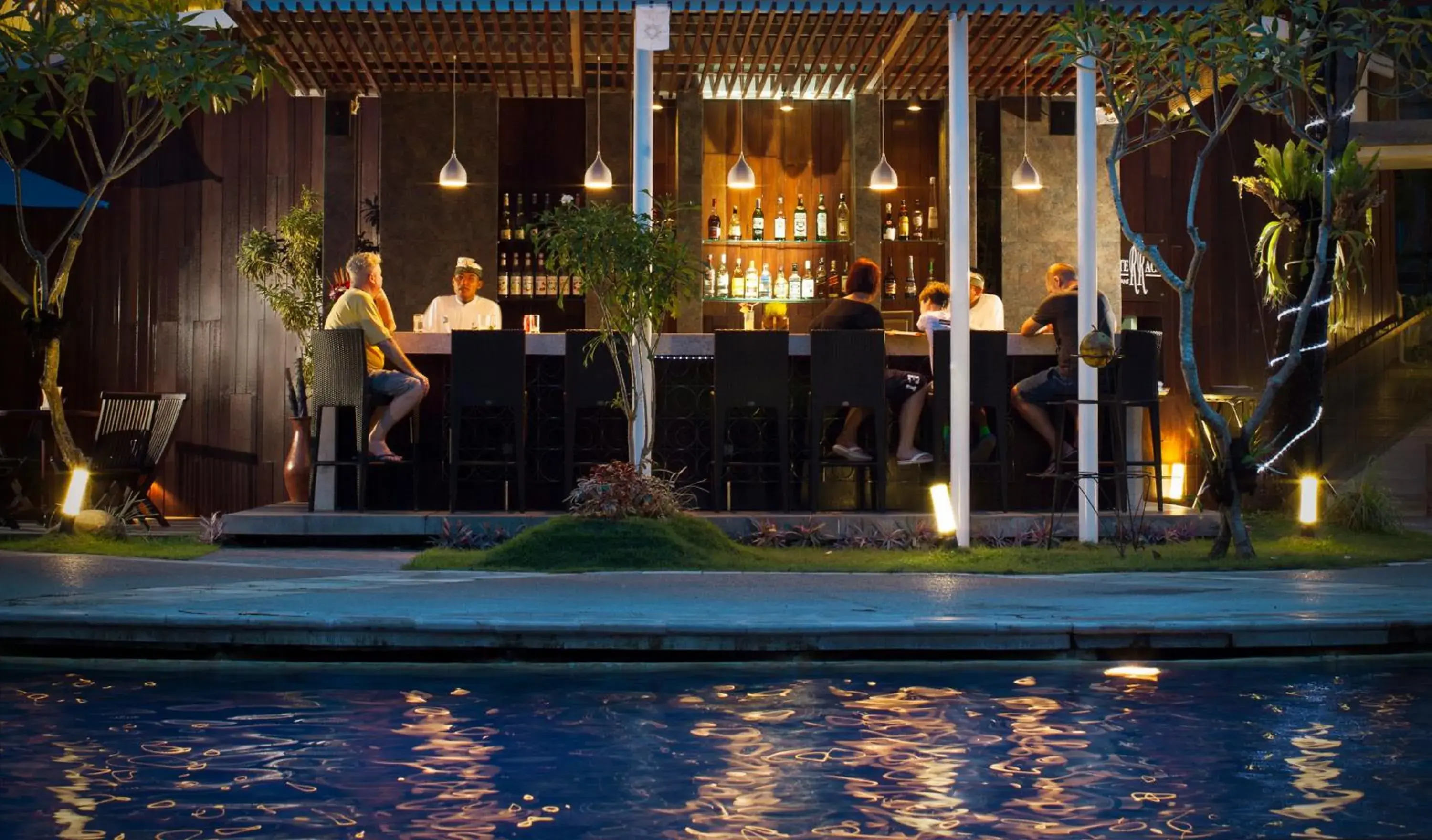 Lounge or bar, Swimming Pool in Prime Plaza Suites Sanur – Bali