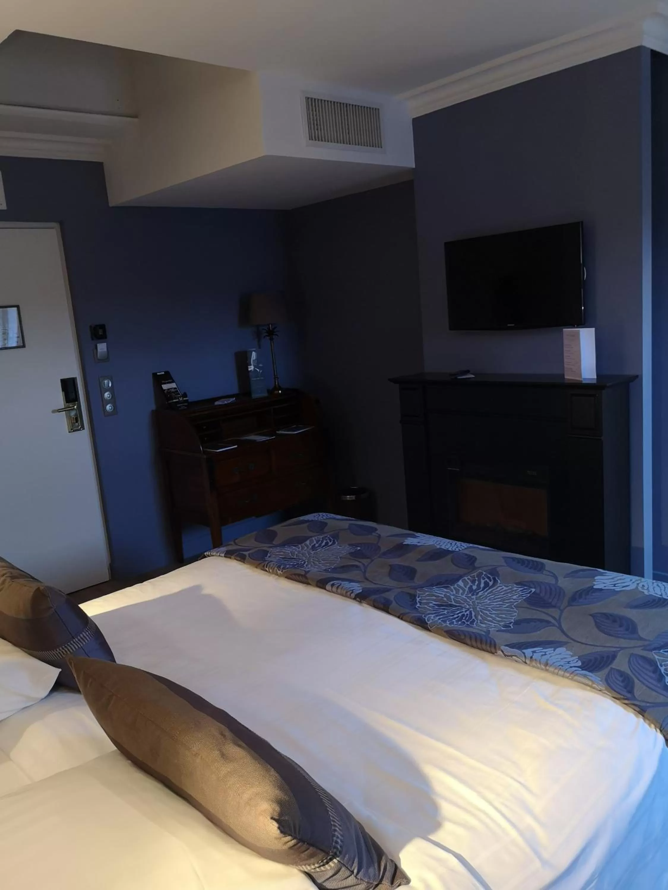 Superior Double Room in Villa Augeval Hôtel de charme & Spa