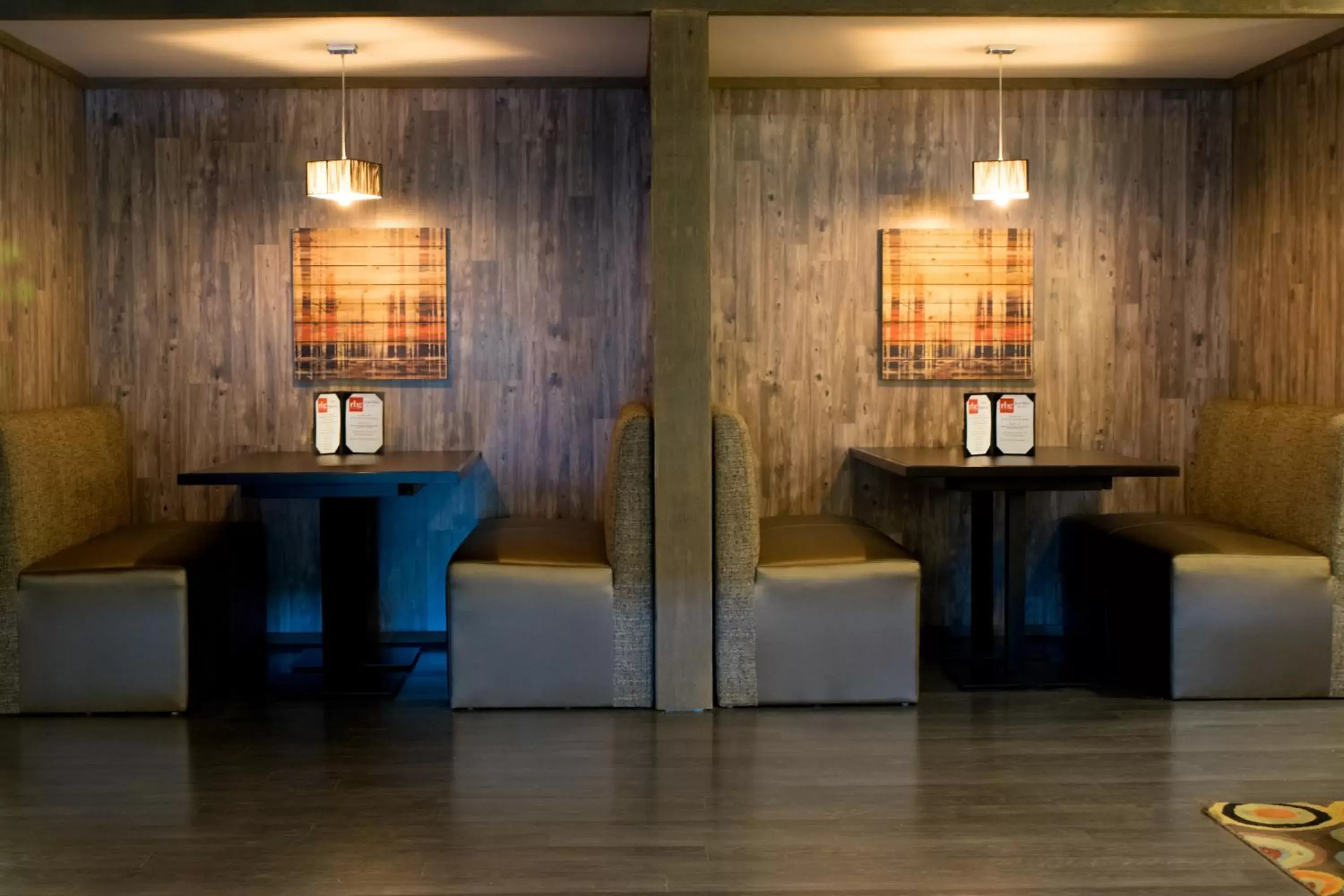 Lounge or bar in Ramada by Wyndham Indiana Lounge or bar in Ramada by Wyndham Indiana