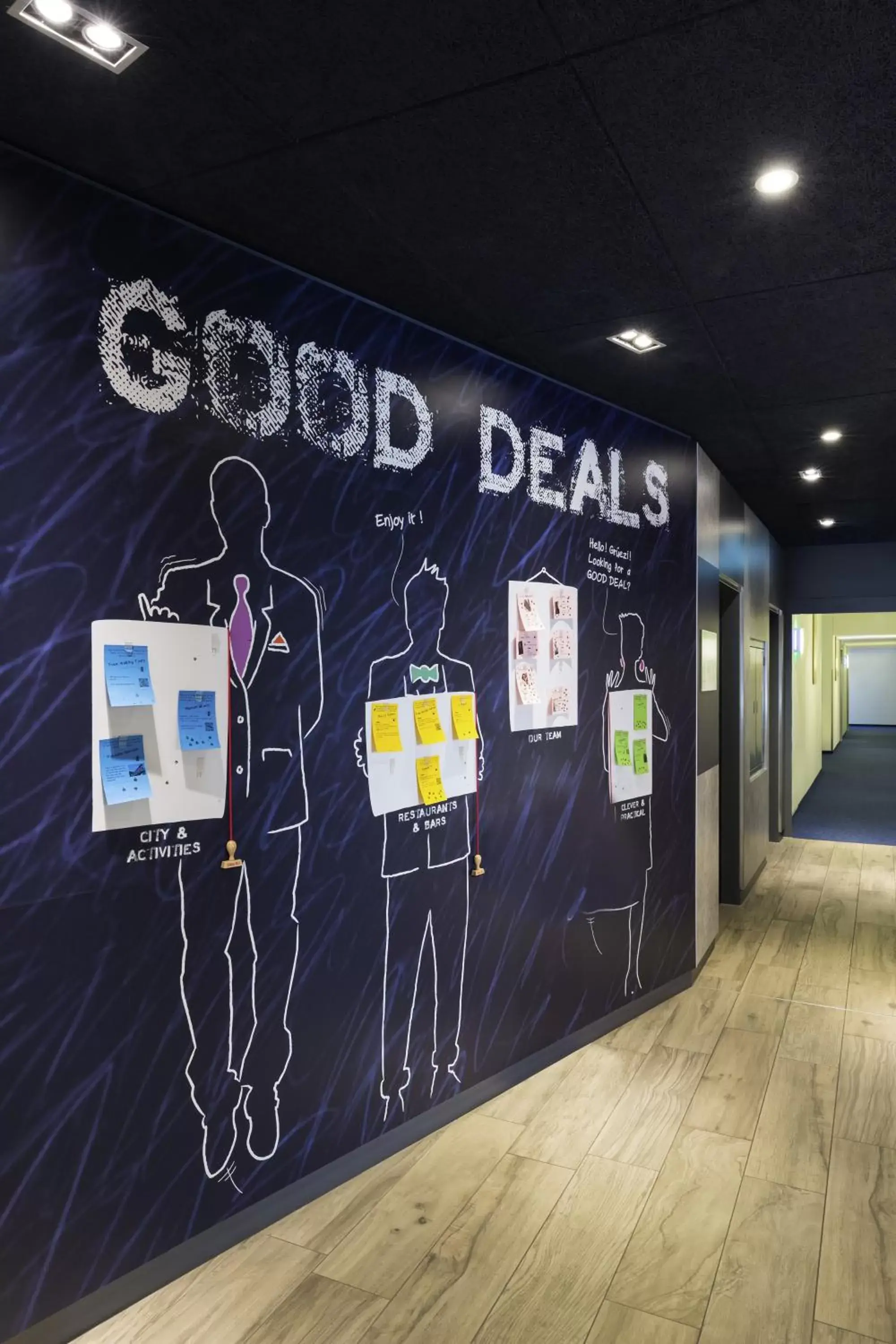 Lobby or reception in ibis budget Zurich Airport Lobby or reception in ibis budget Zurich Airport