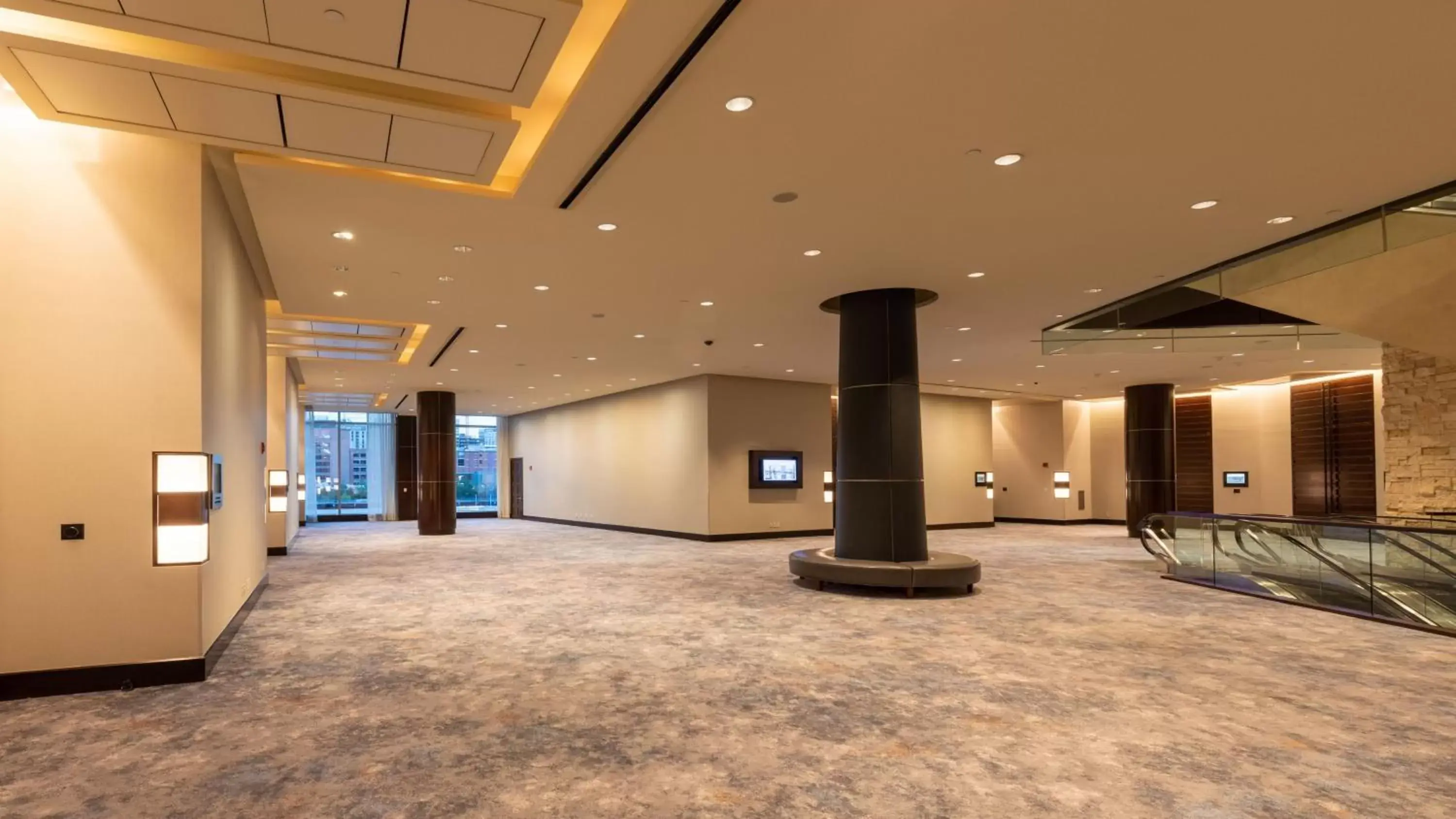 Meeting/conference room in InterContinental Boston, an IHG Hotel