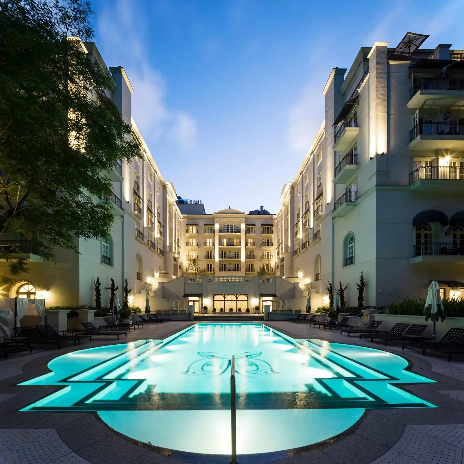Swimming Pool in Palácio Tangará - an Oetker Collection Hotel