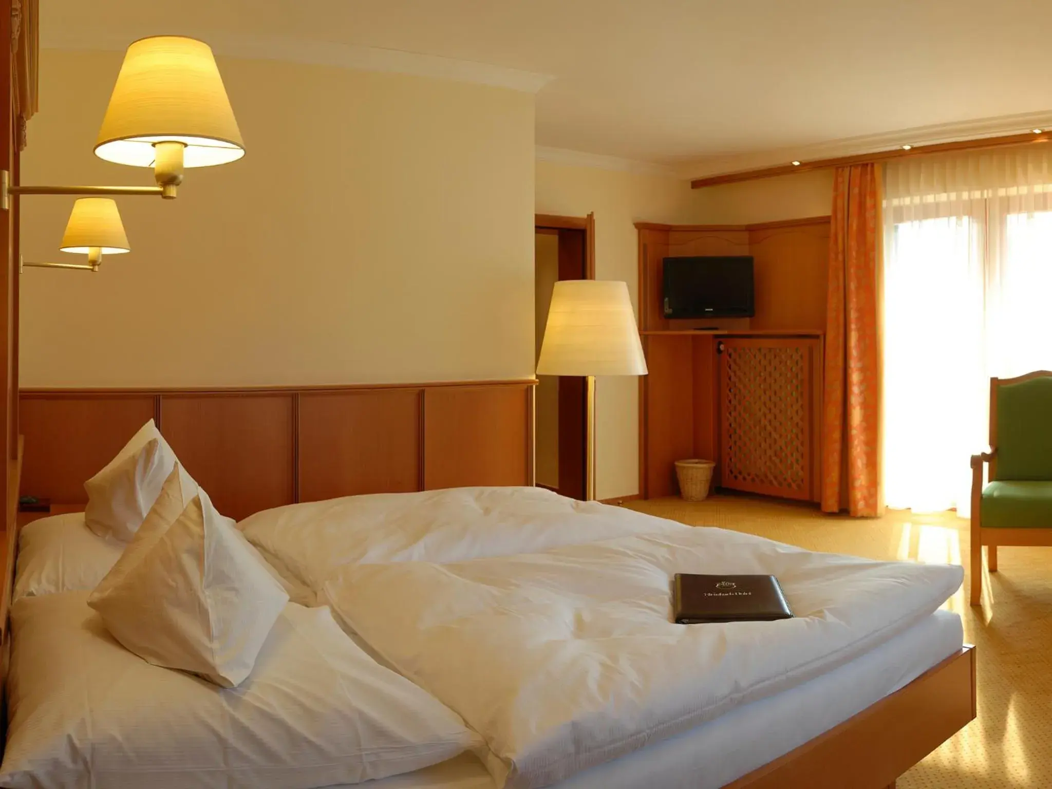 Day, Bed in Steinbach-Hotel