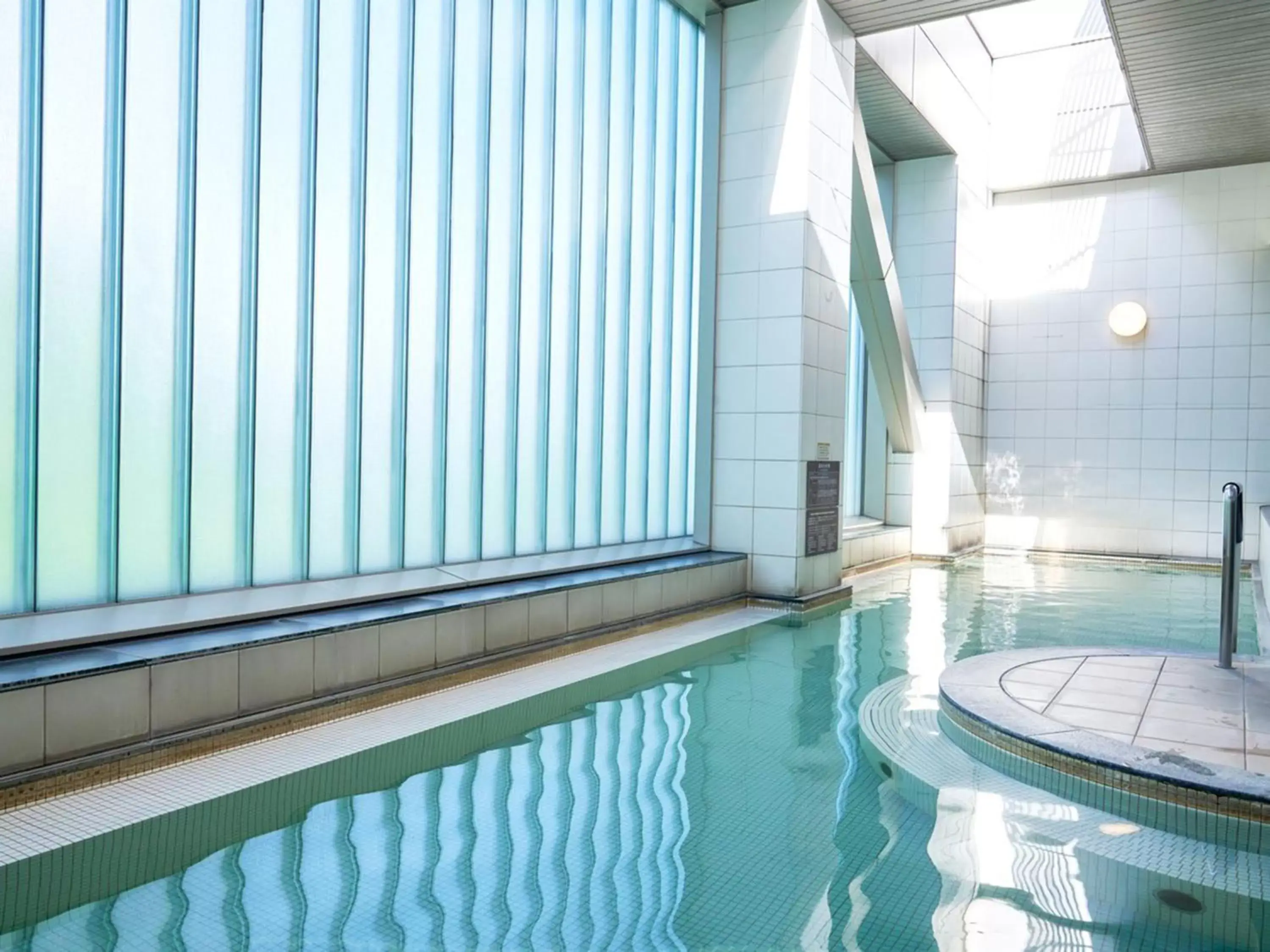 Hot Spring Bath, Swimming Pool in Sapporo Prince Hotel