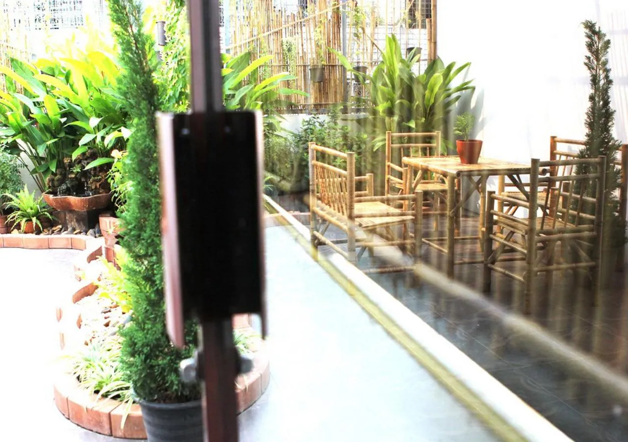 Garden in O Nidra House