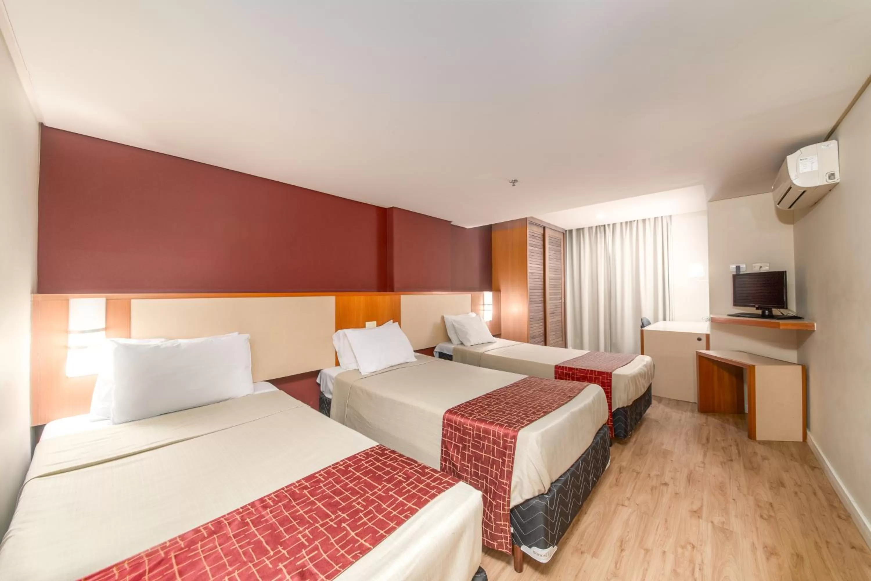 Bed in Rede Andrade CWB