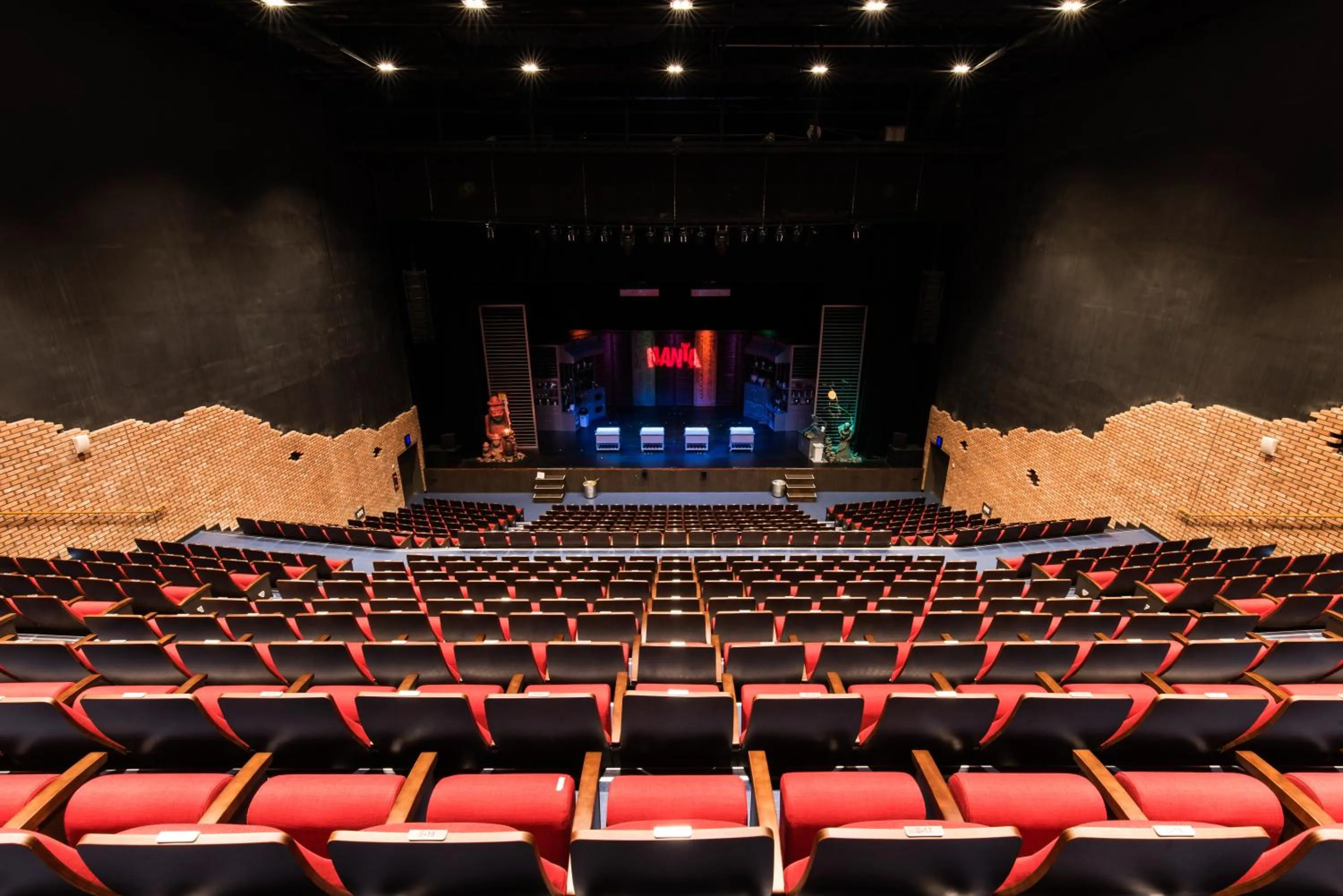 Entertainment in Hotel Nanta Jeju