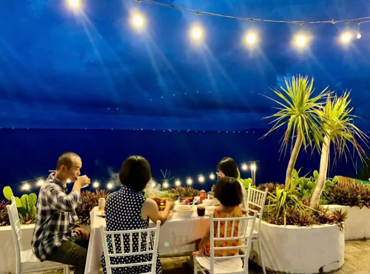 Restaurant/Places to Eat in RUBEACH HOTEL & REROST