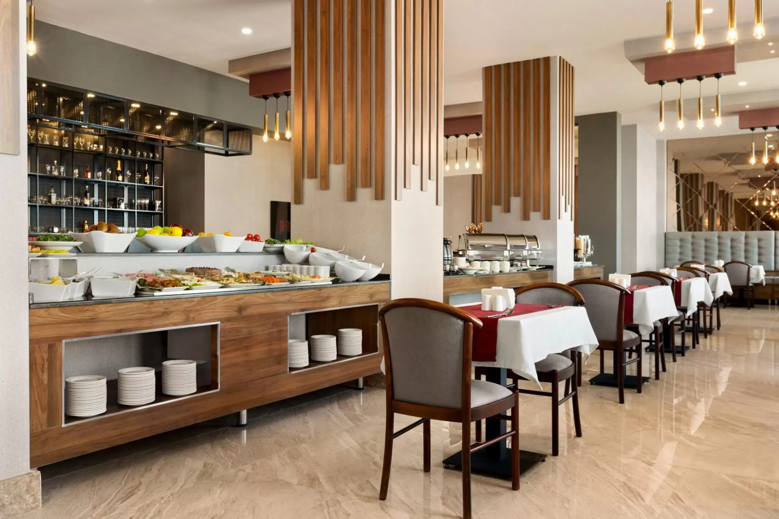 Restaurant/places to eat in Ramada by Wyndham Van Restaurant/places to eat in Ramada by Wyndham Van