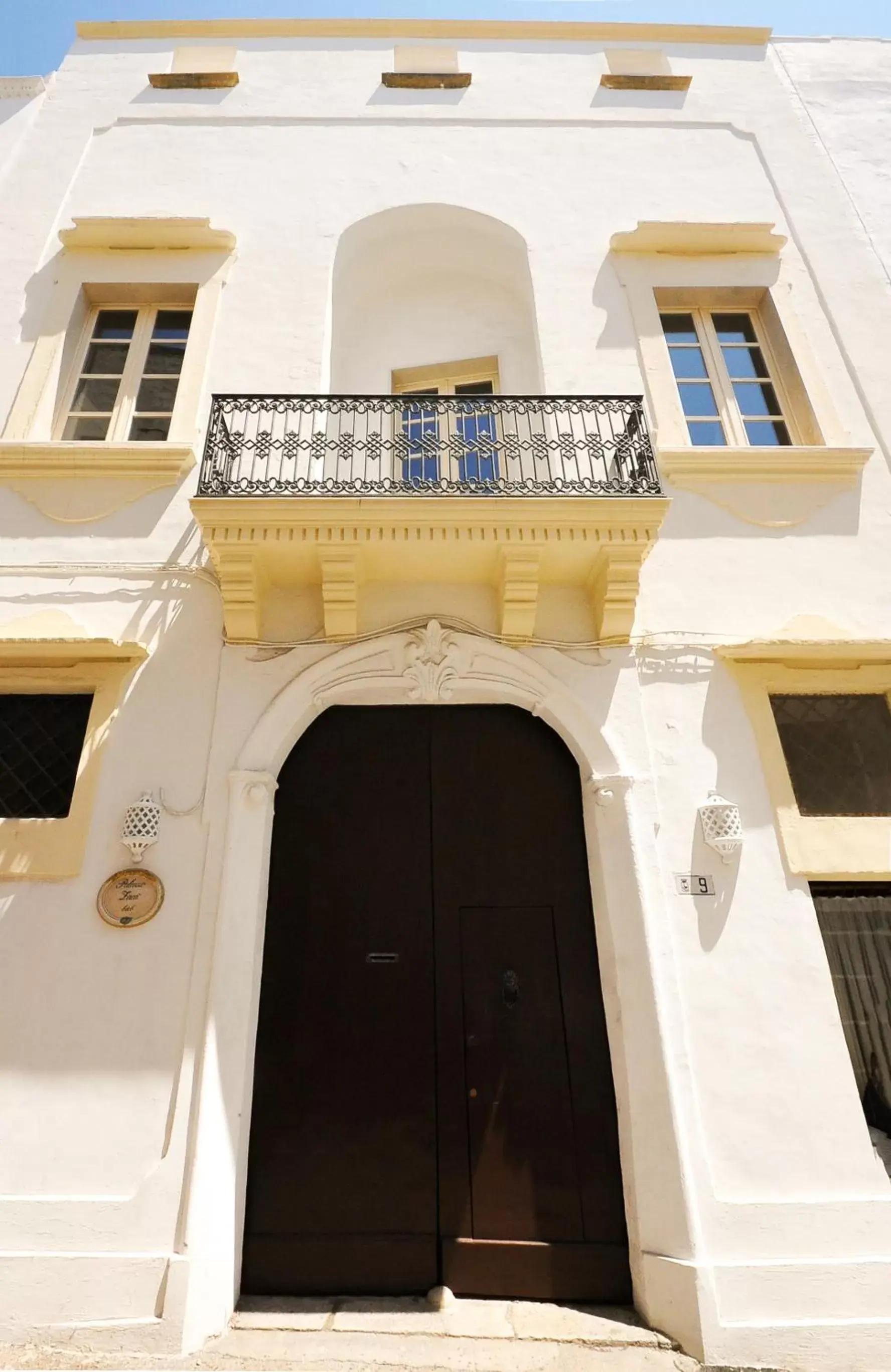 Property Building in Palazzo Zacà