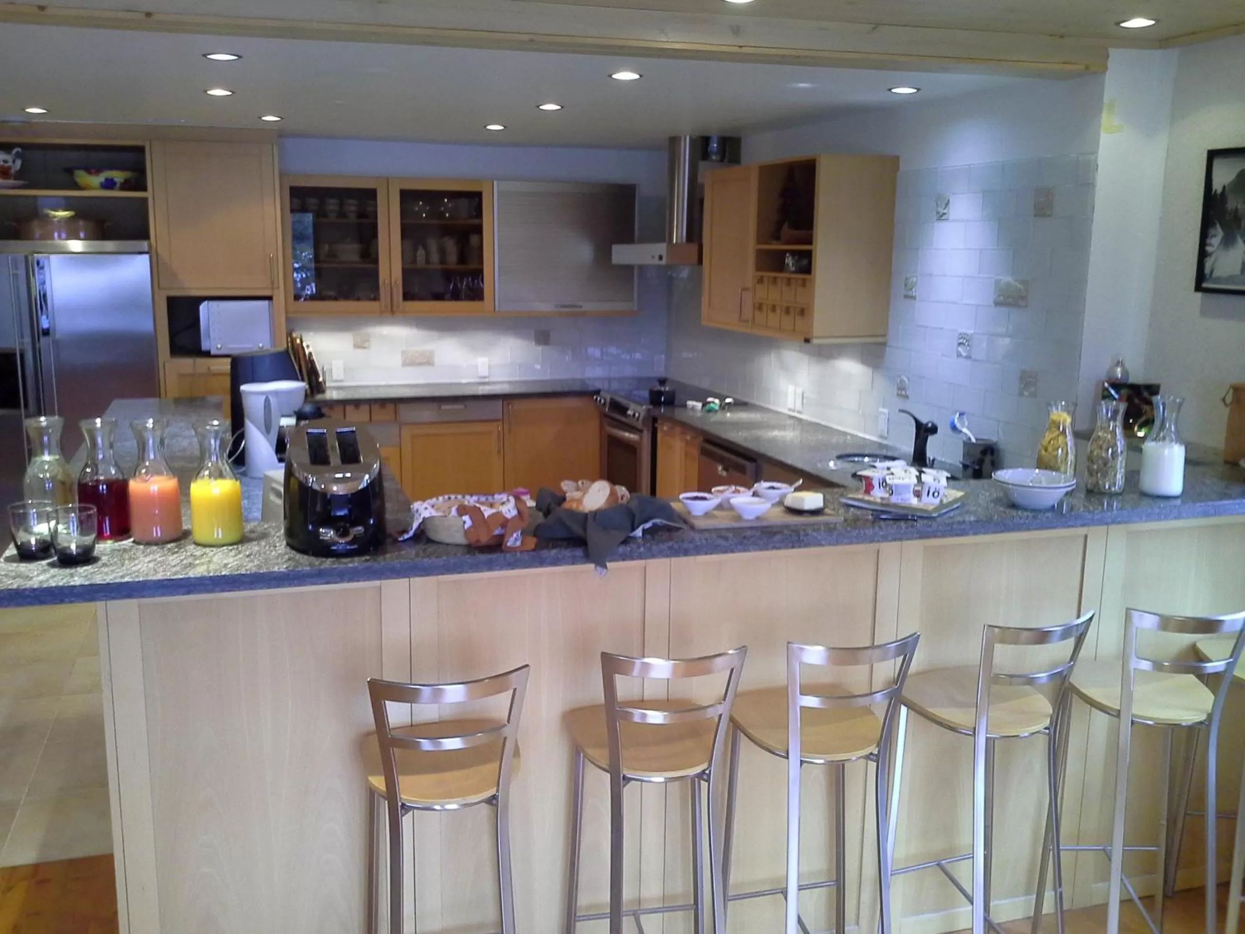 Breakfast in Wettstone Guest Ranch