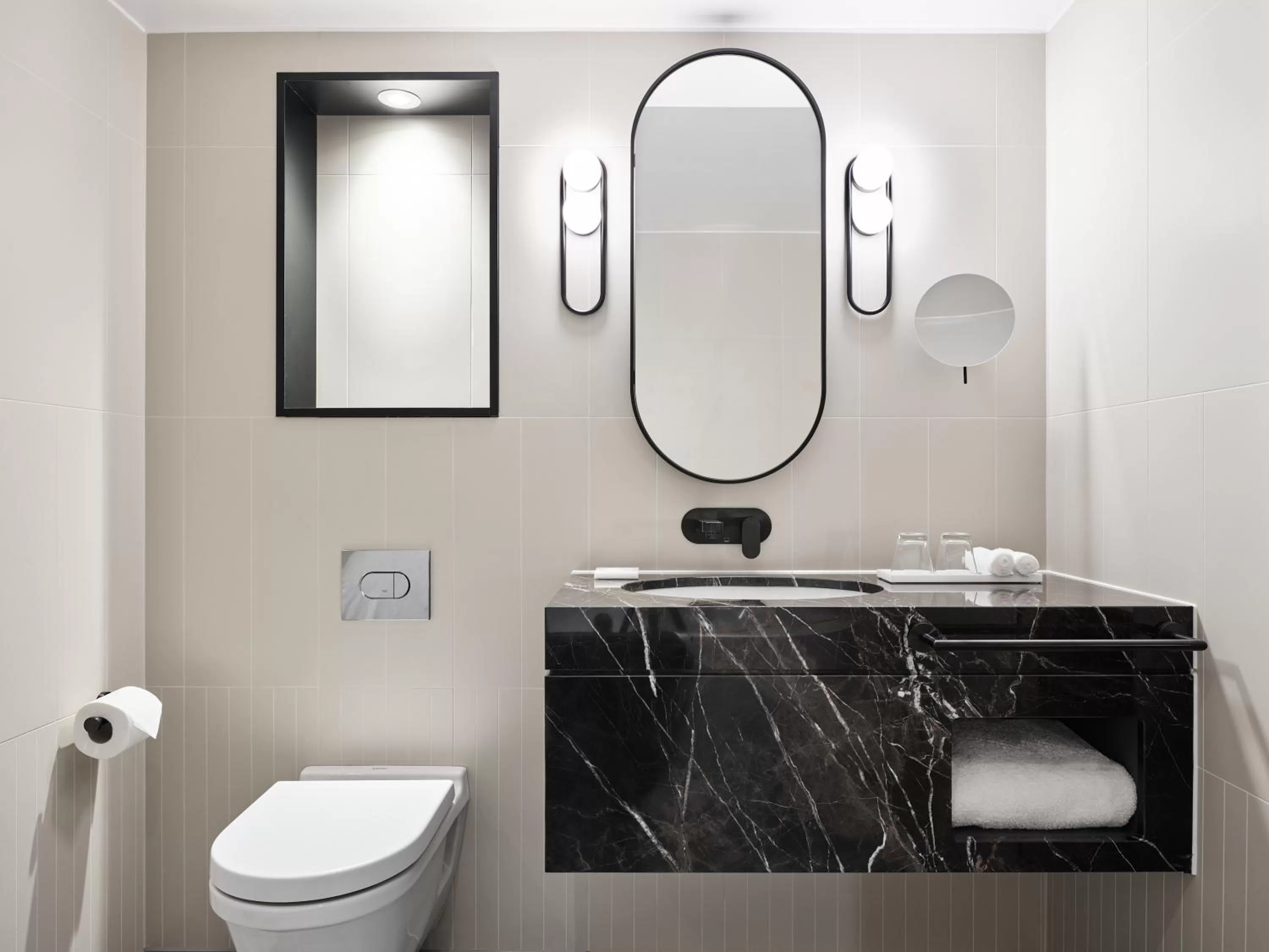 Bathroom in Hyatt Regency London Stratford