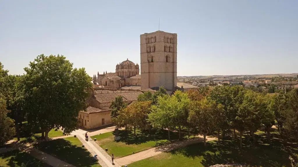 Nearby landmark in Hosteria Real De Zamora