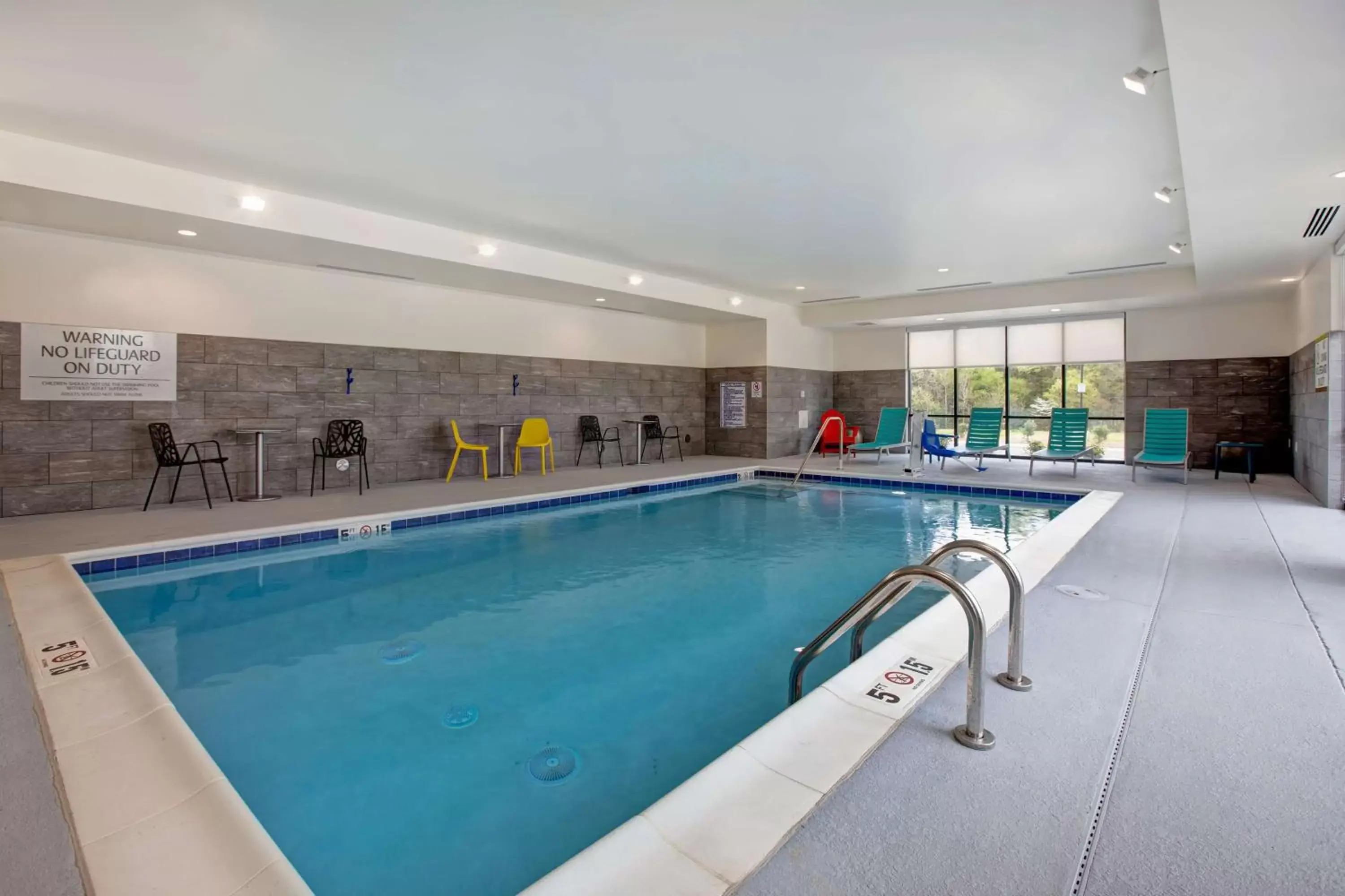 Pool view, Swimming Pool in Home2 Suites By Hilton Charlotte Northlake